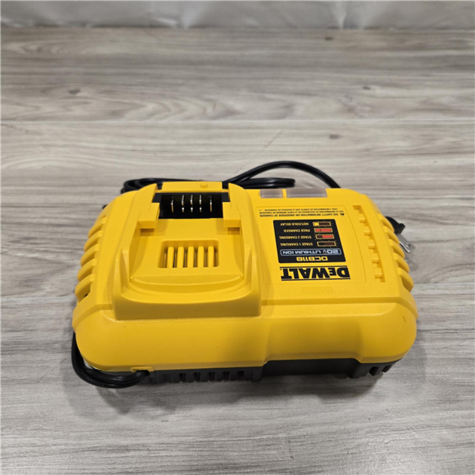 GOOD! - DeWalt 20V Max Fan-Cooled Fast Charger DCB118