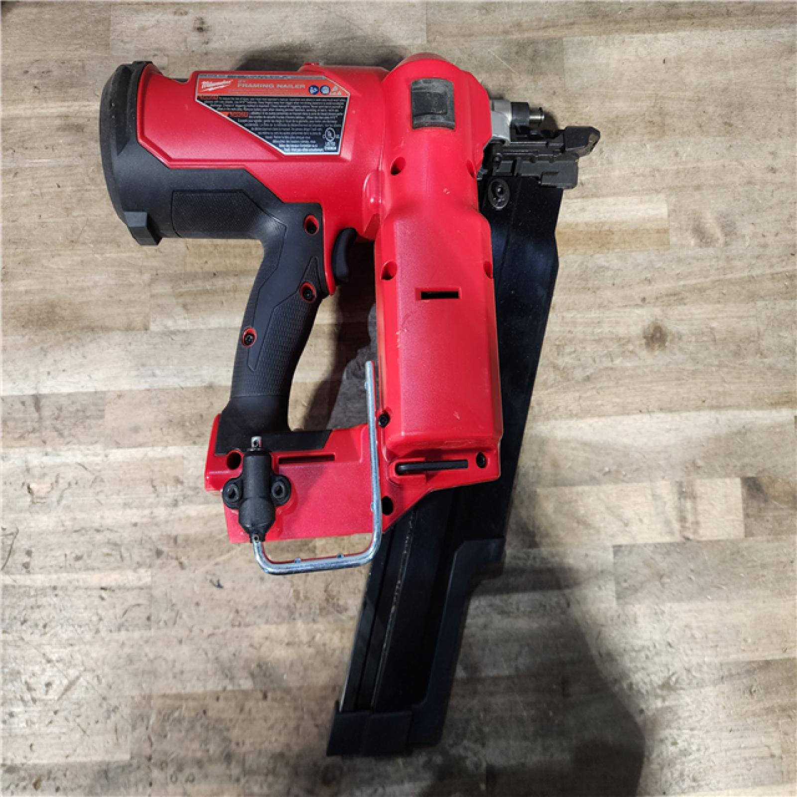 HOUSTON LOCATION - AS-IS Milwaukee 2744-20 M18 FUEL 3-1/2 in. 18V 21-Degree Lithium-Ion Brushless Cordless Framing Nailer (Tool-Only)