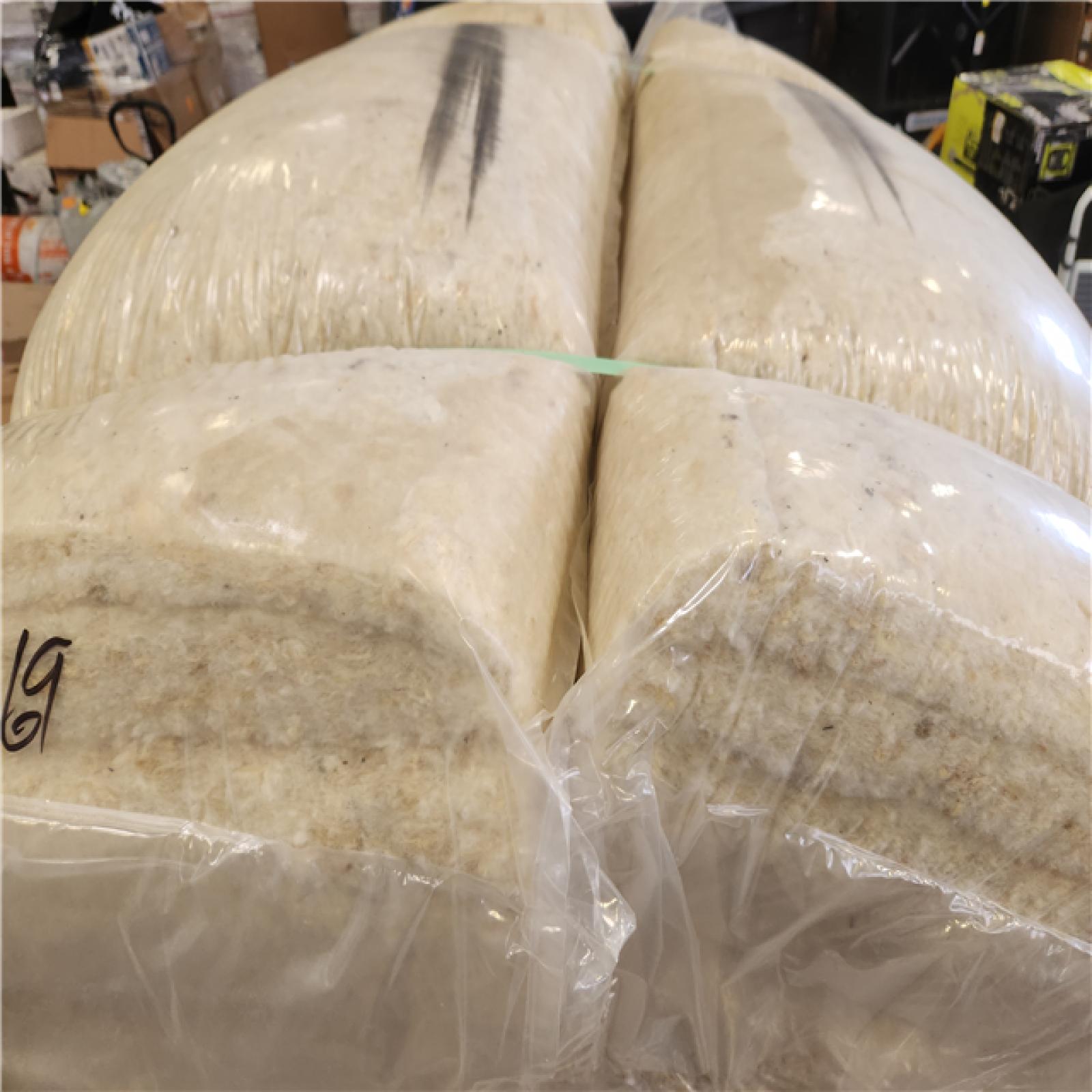 Phoenix NEW Havelock Wool R-22 Unfaced Wool Insulation Batt 23.5 in. x 3.88 ft. (720 sq. ft. ) (12-Bags)