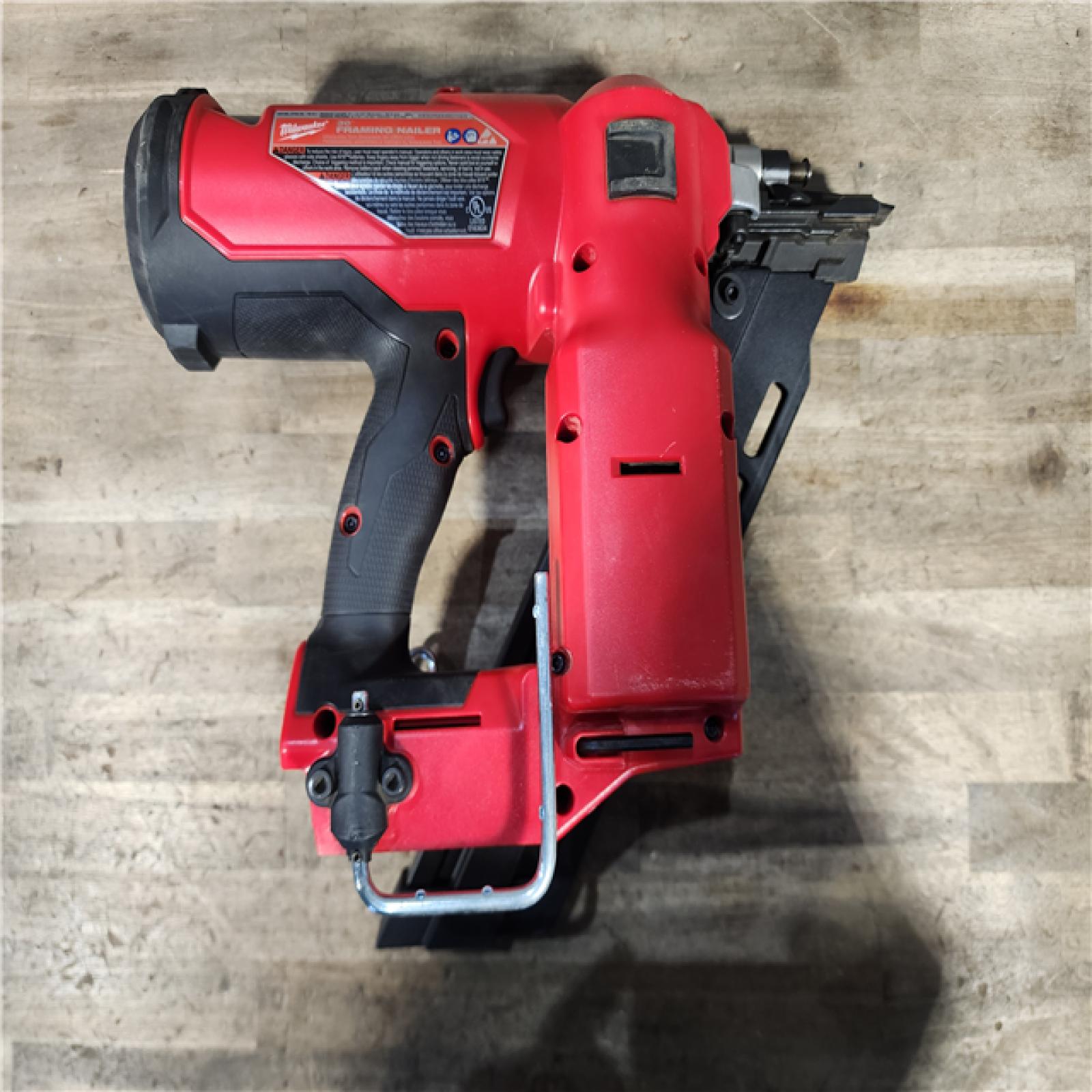 HOUSTON LOCATION - AS-IS Milwaukee M18 FUEL 30 Degree Framing Nailer (TOOL ONLY)