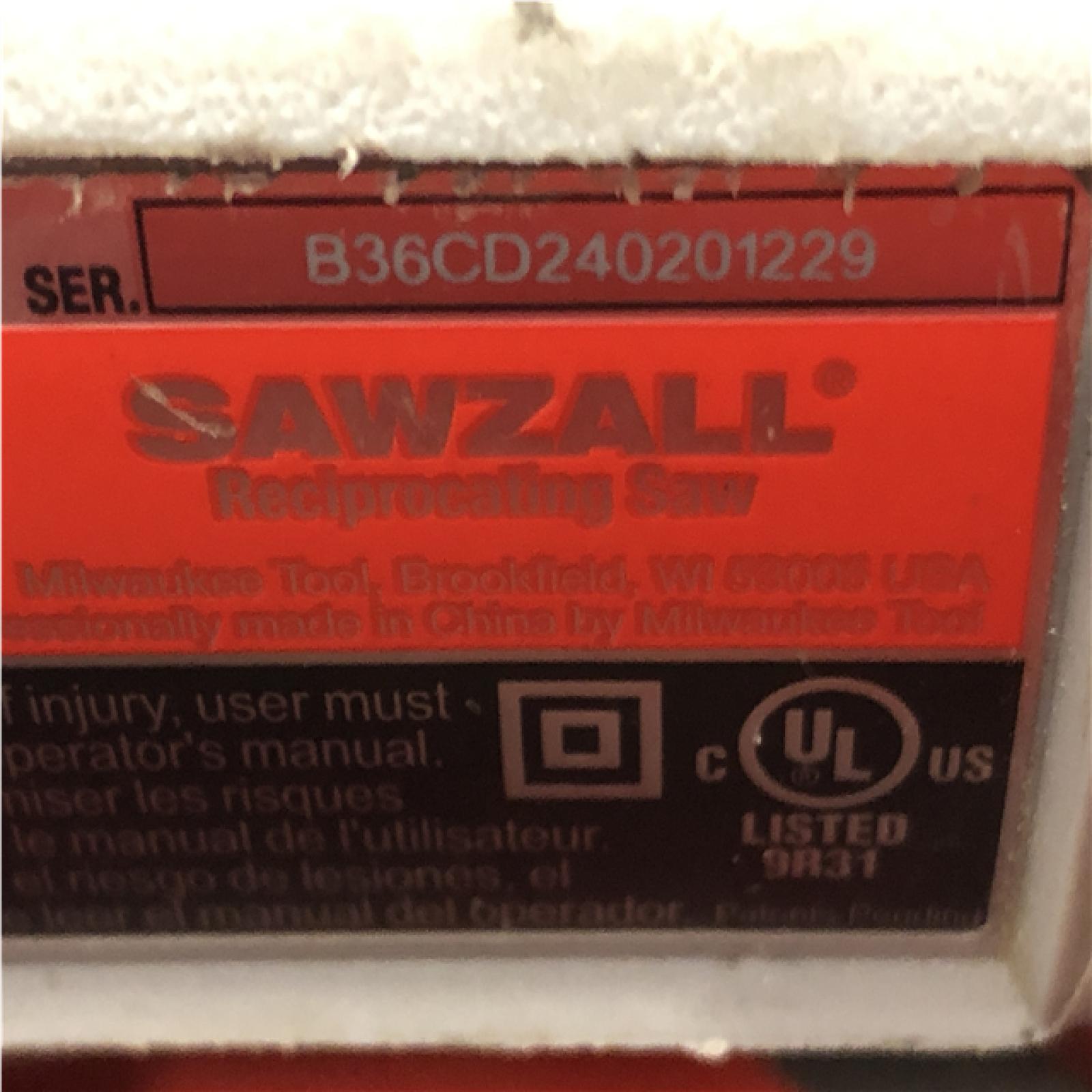 AS-IS Milwaukee 6538-21 15.0 Amp Super Sawzall Reciprocating Saw with Carrying Case