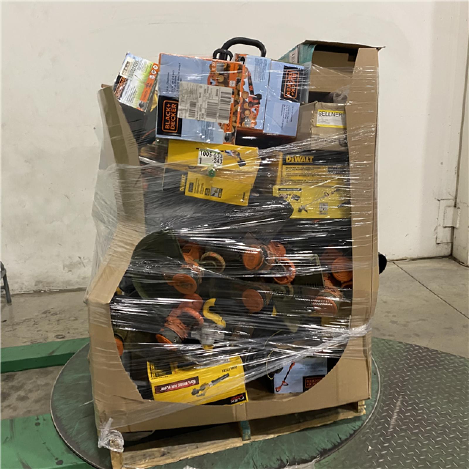 Dallas Location - As-Is DEWALT Tool Pallet