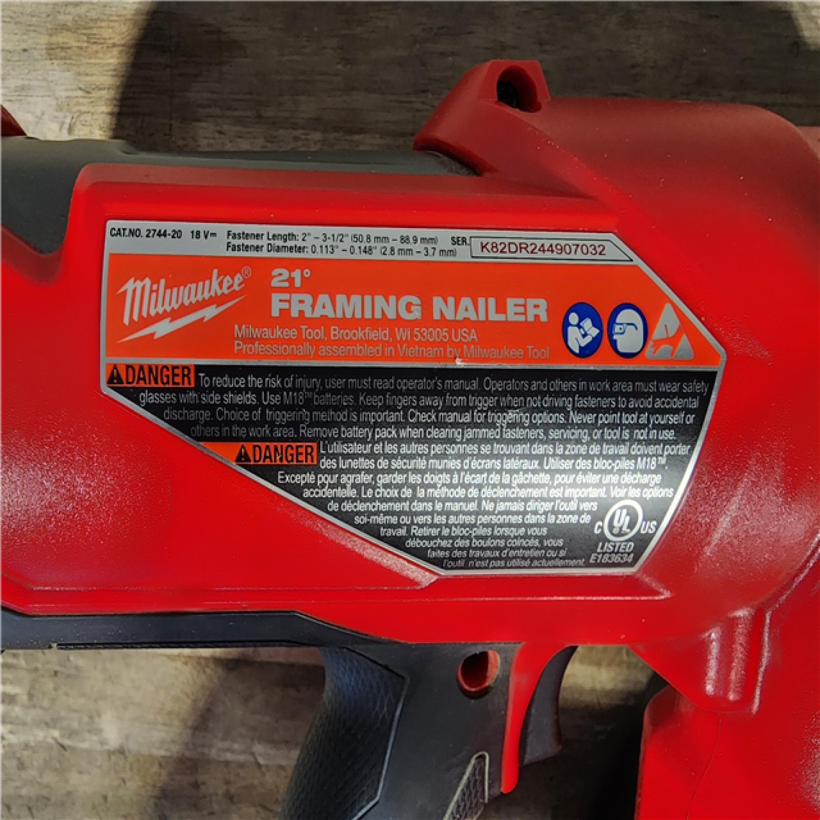 HOUSTON LOCATION - AS-IS Milwaukee 2744-20 M18 FUEL 3-1/2 in. 18V 21-Degree Lithium-Ion Brushless Cordless Framing Nailer (Tool-Only)