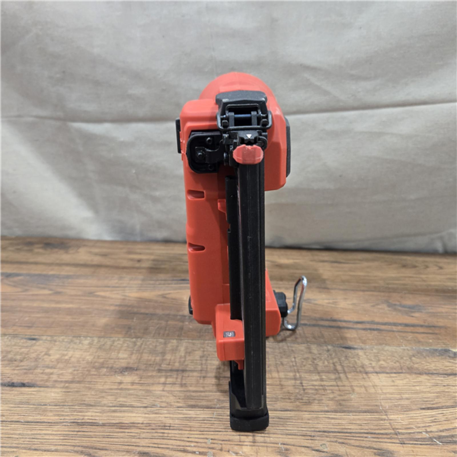 AS-IS Milwaukee M18 FUEL 18 Gauge Brad Nailer