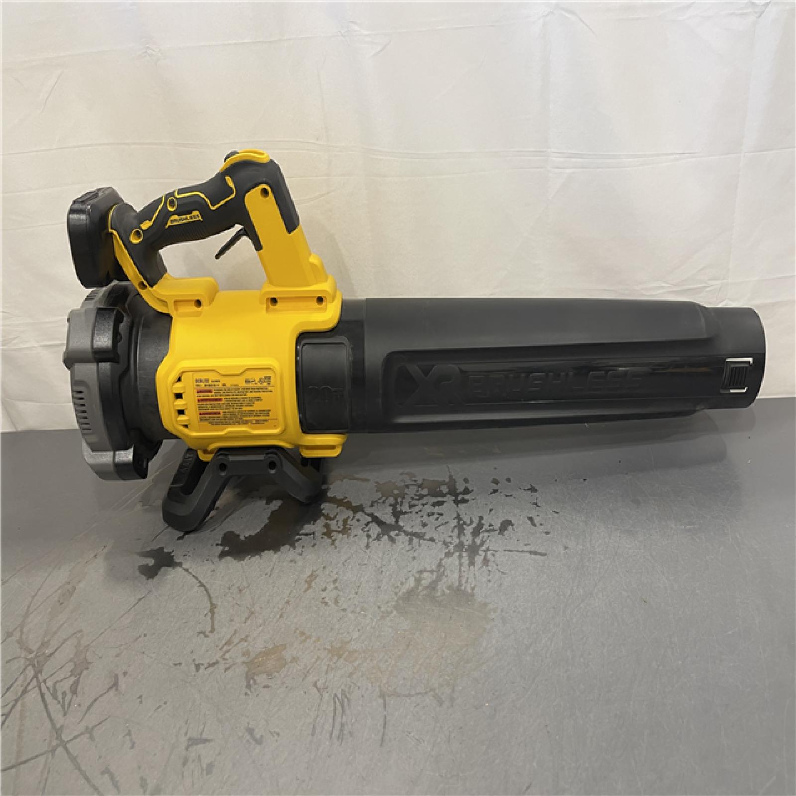 AS-IS - DEWALT 20V MAX 125 MPH 450 CFM Brushless Cordless Blower
