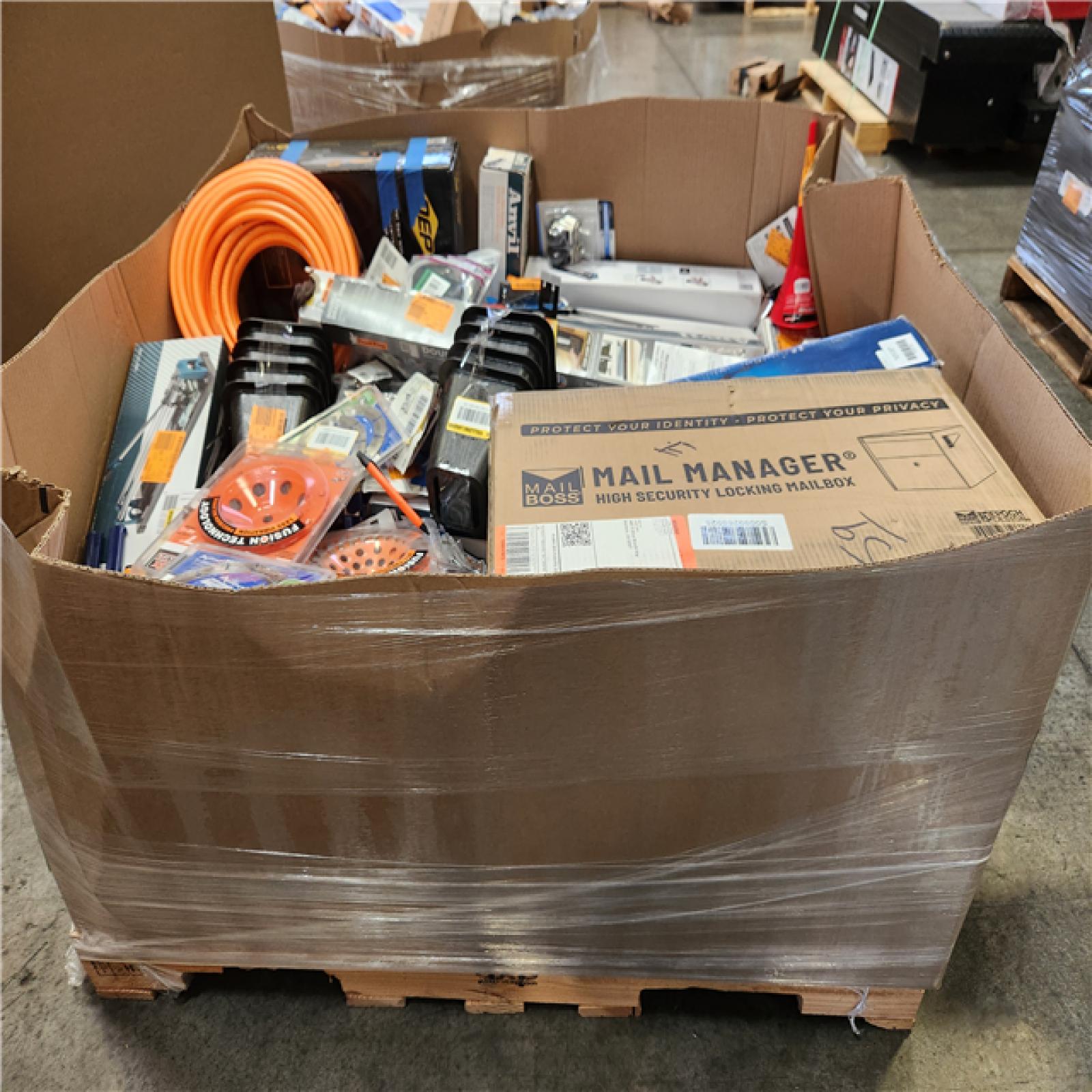 Phoenix AS-IS .Com Home Improvement Pallet