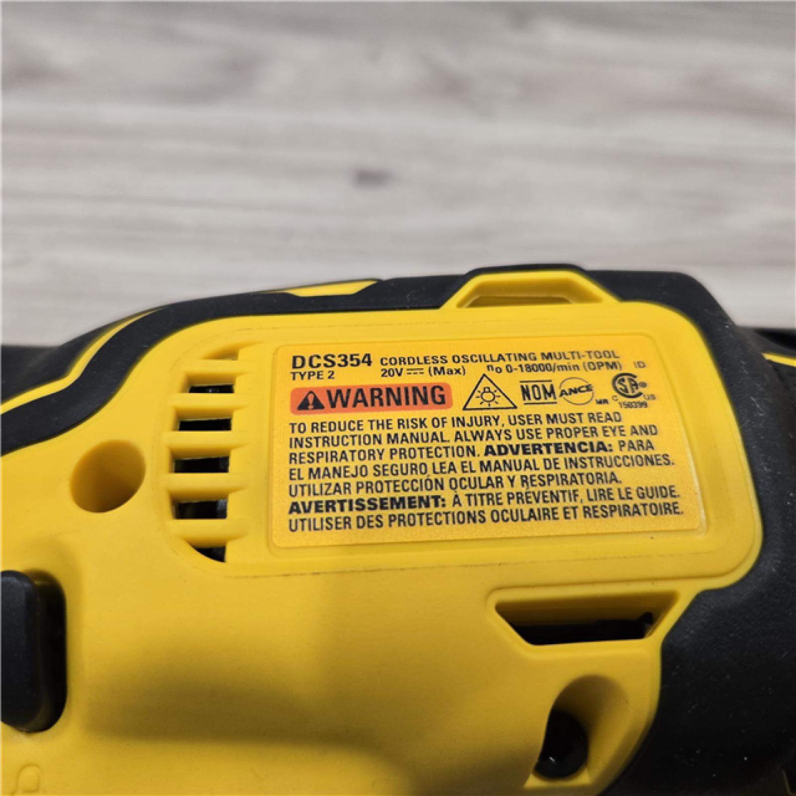 AS-IS DEWALT ATOMIC 20V MAX Cordless Oscillating Multi Tool (Tool Only)