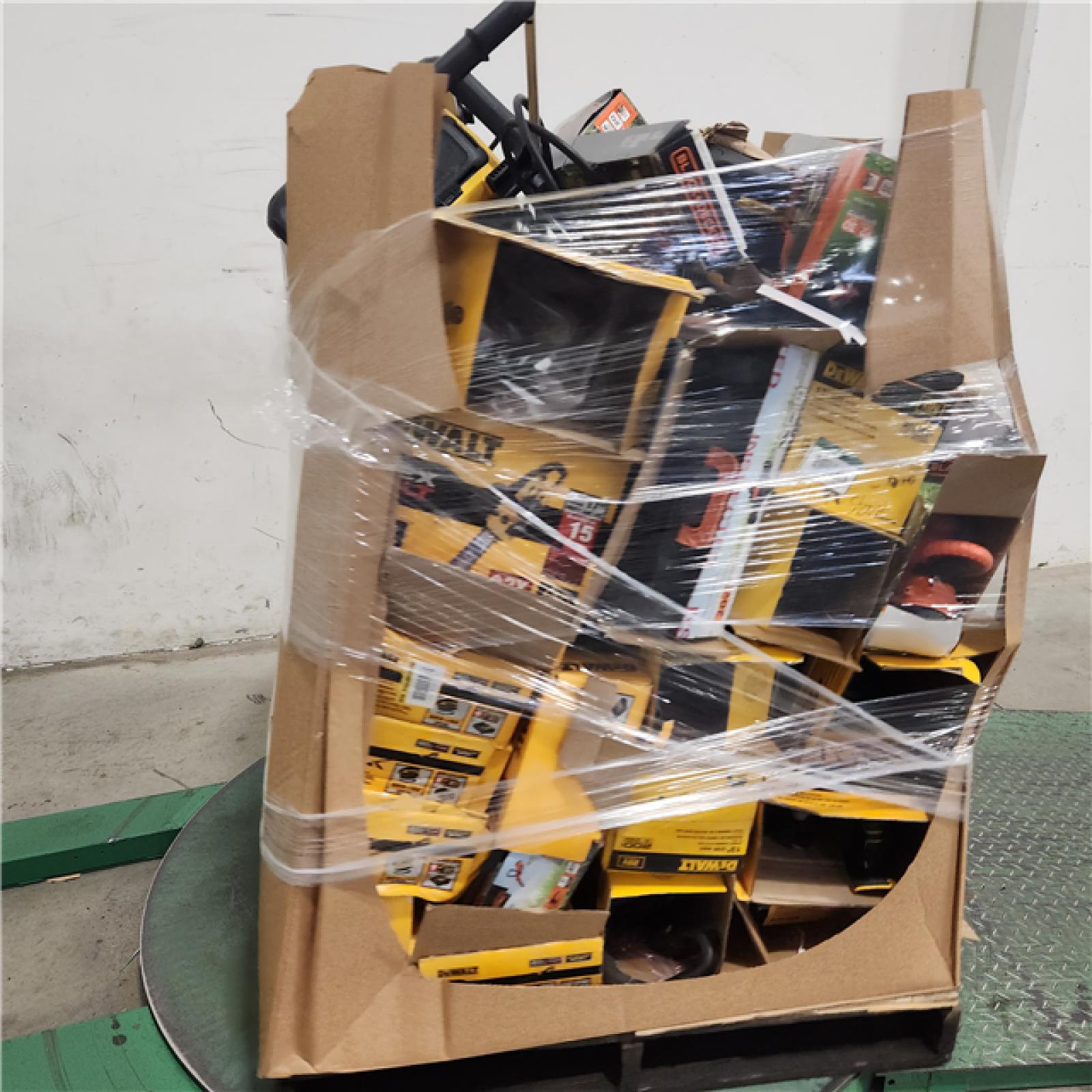 Dallas Location - As-Is DEWALT Tool Pallet