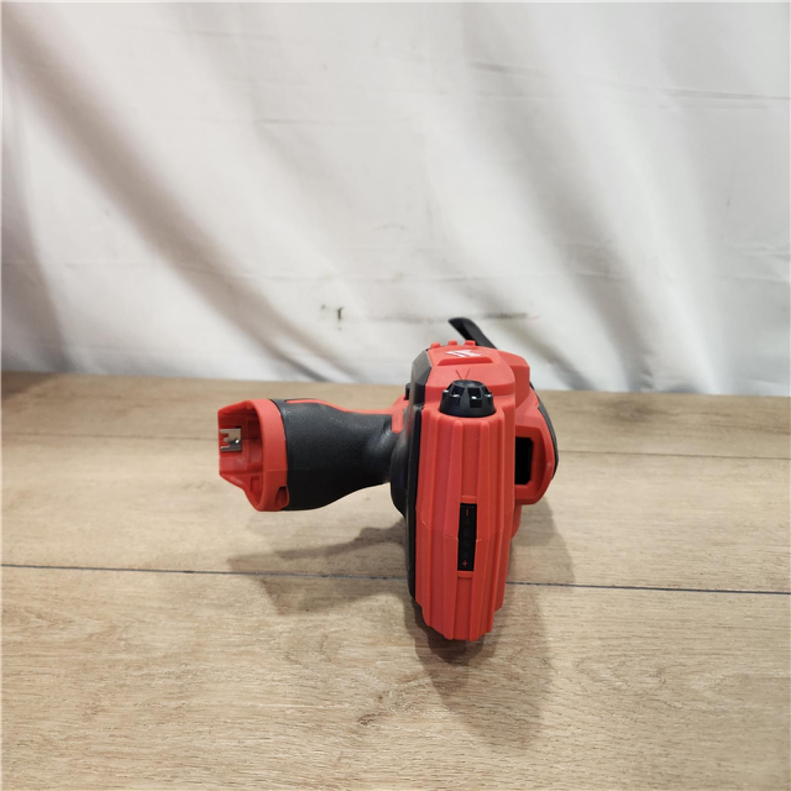 AS-IS- Milwaukee 12V Lithium-Ion Cordless 10 oz. Adhesive and Caulk Gun (Tool-Only)