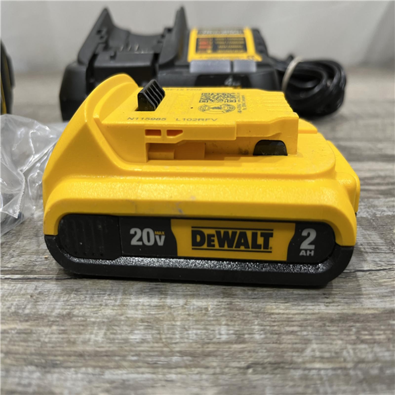 AS-IS DEWALT Atomic 20V Max Lithium-Ion Brushless Cordless Compact 1/4 in. Impact Driver Kit