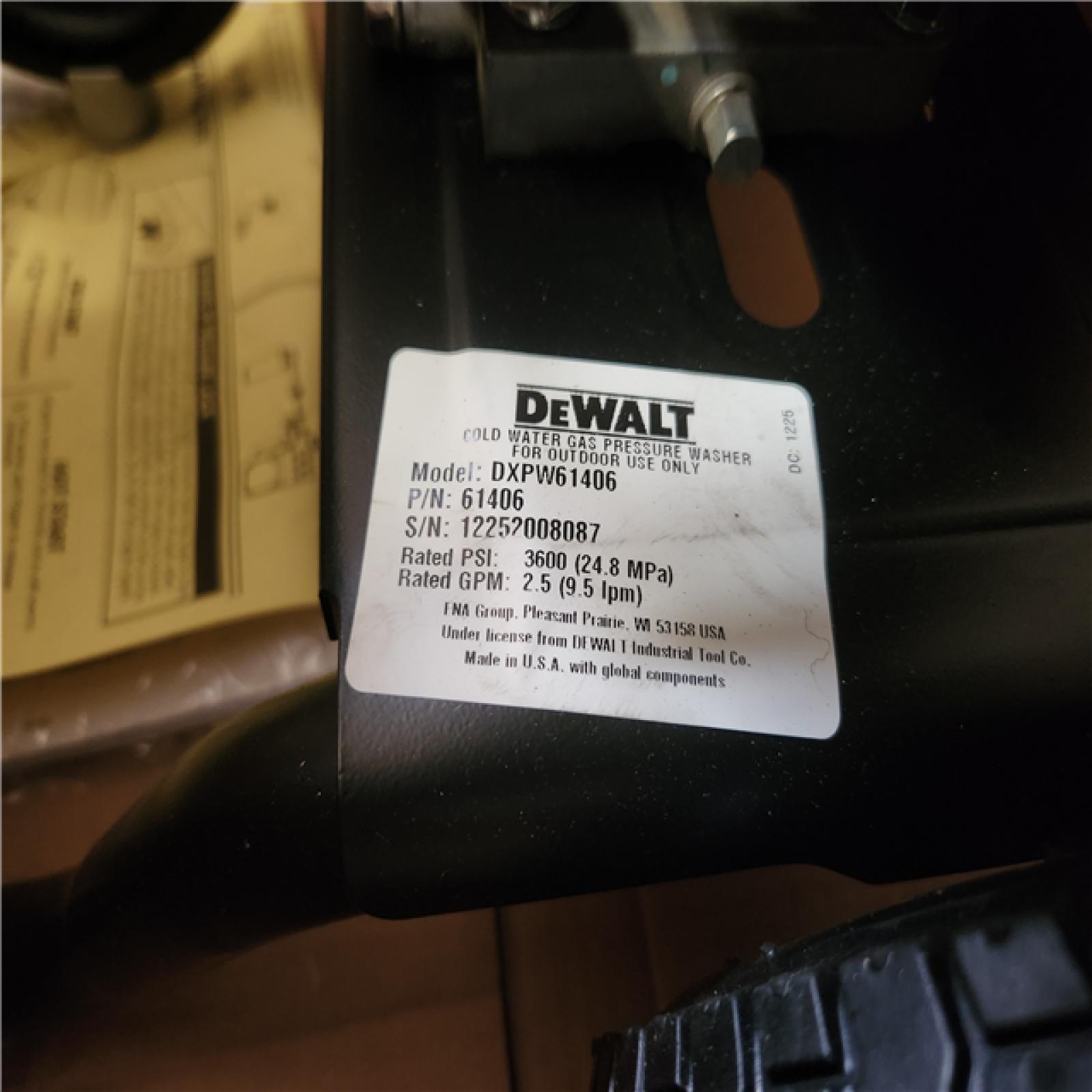 Phoenix NEW DEWALT 3600 PSI 2.5 GPM Cold Water Gas Professional Pressure Washer with HONDA GX200 Engine