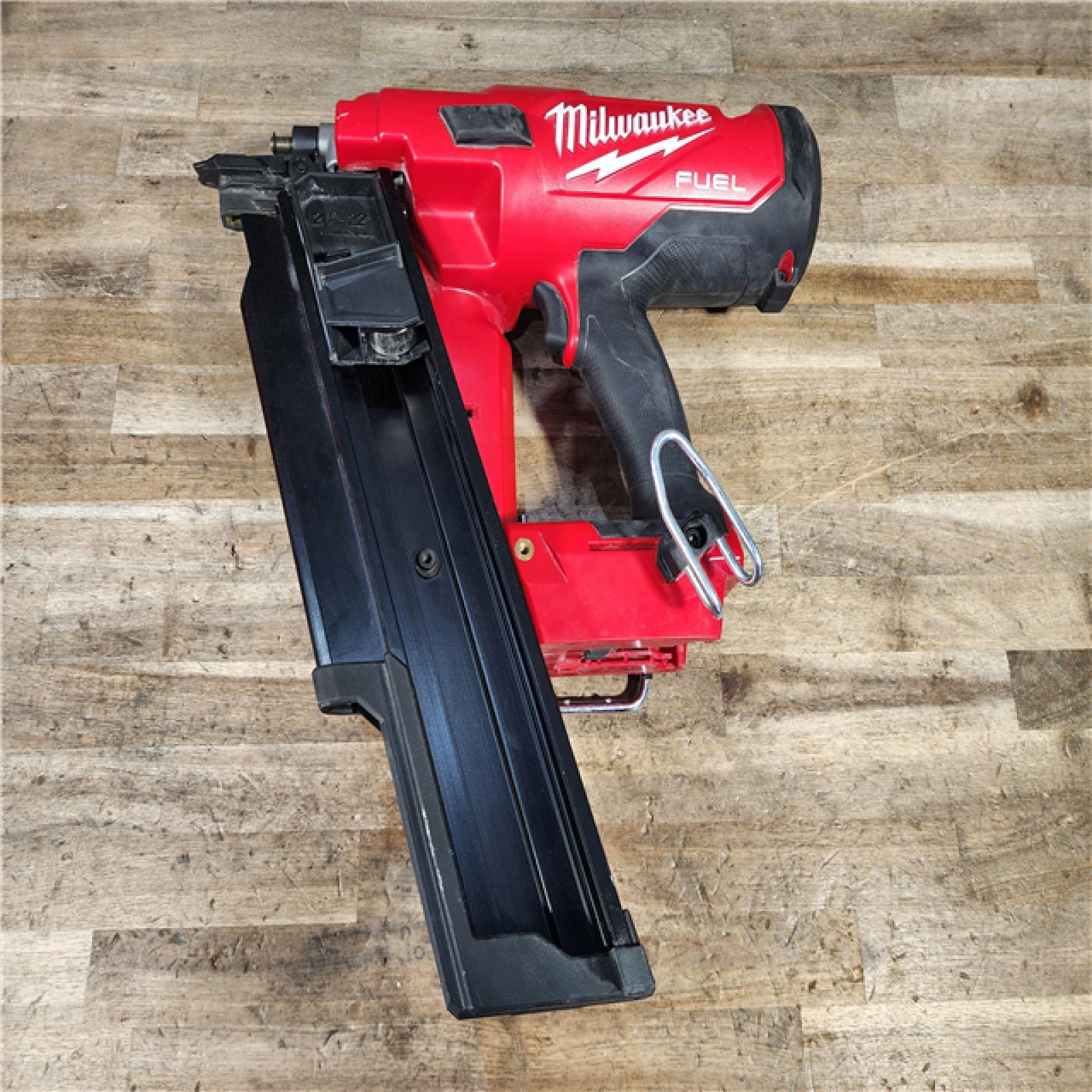 HOUSTON LOCATION - AS-IS Milwaukee 2744-20 M18 FUEL 3-1/2 in. 18V 21-Degree Lithium-Ion Brushless Cordless Framing Nailer (Tool-Only)