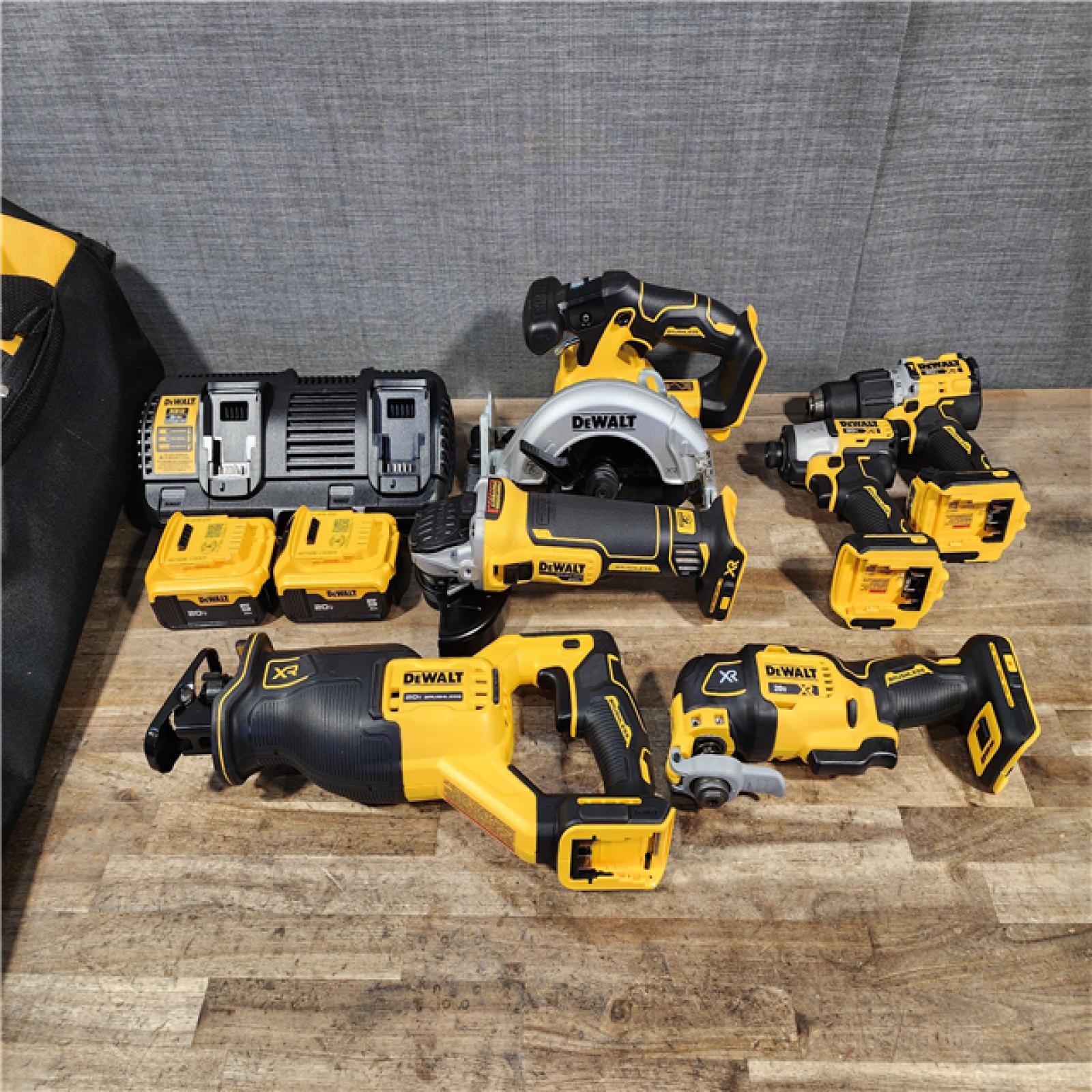 HOUSTON LOCATION - AS-IS DEWALT 20-Volt XR Lithium-Ion 6-Tool Cordless Combo Kit with (2) 5.0 Ah Battery Packs and Charger