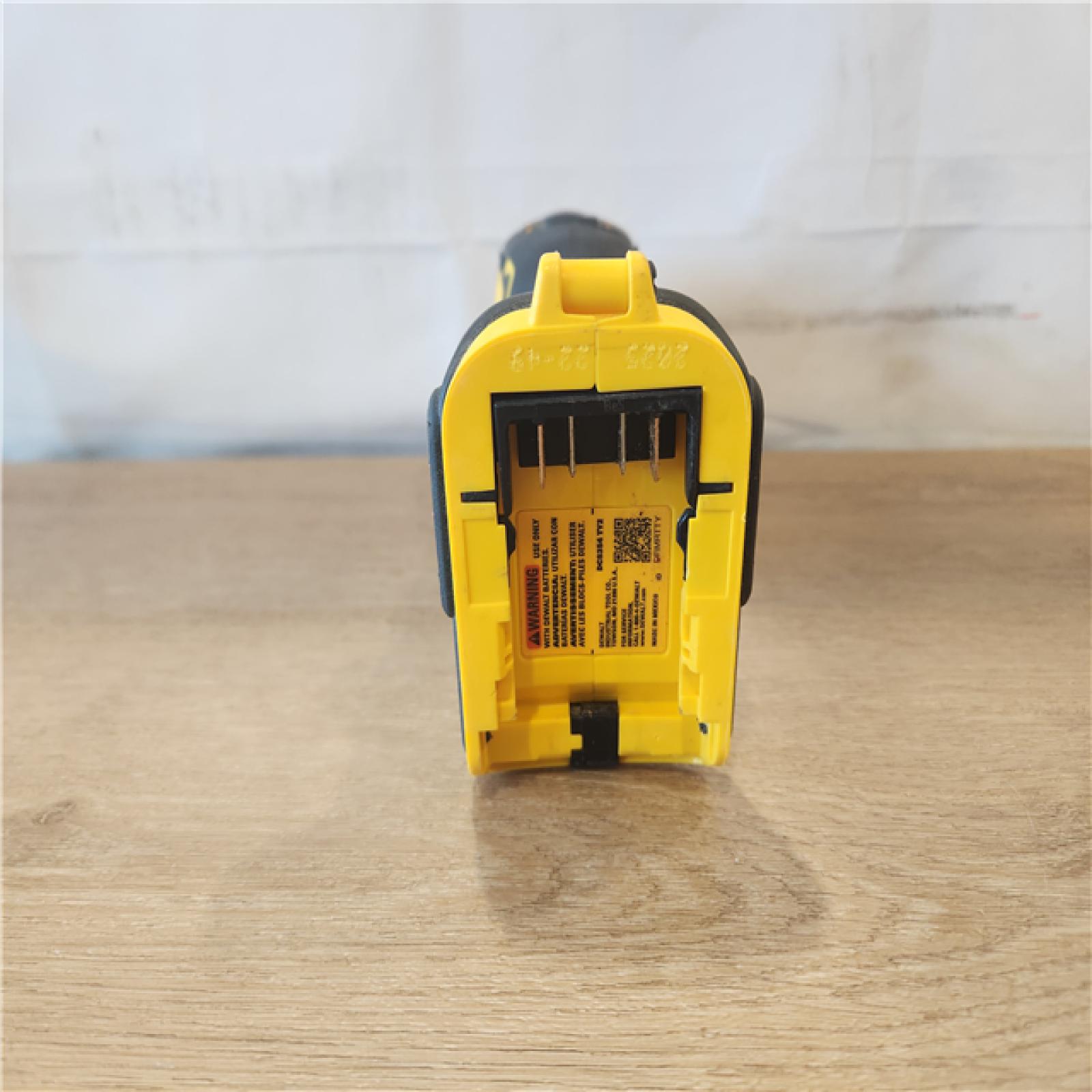 AS-IS- ATOMIC 20V MAX Cordless Brushless Oscillating Multi Tool (Tool Only)