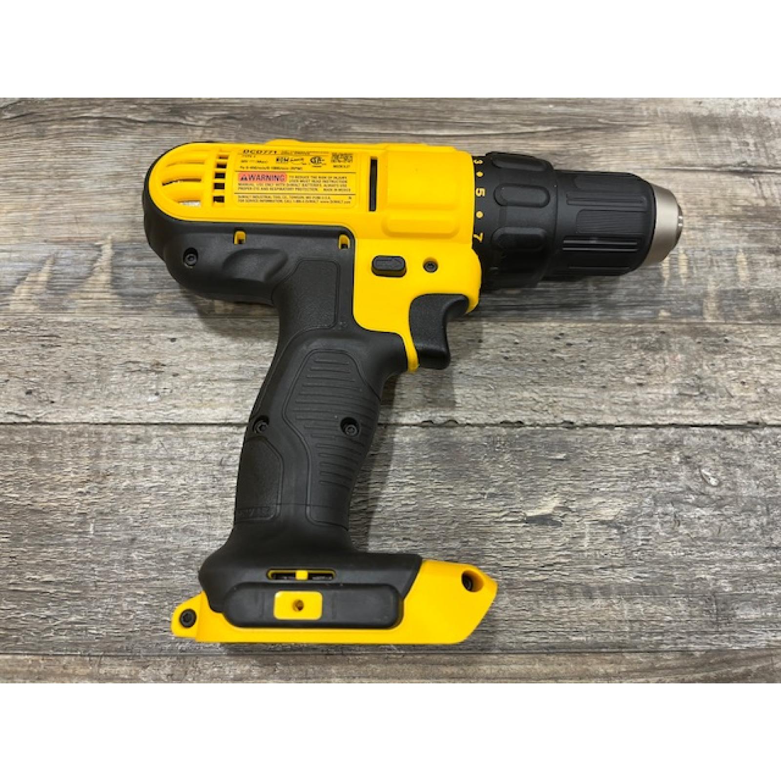 AS-IS DEWALT 20V MAX Cordless 1/2 in. Drill/Driver Kit