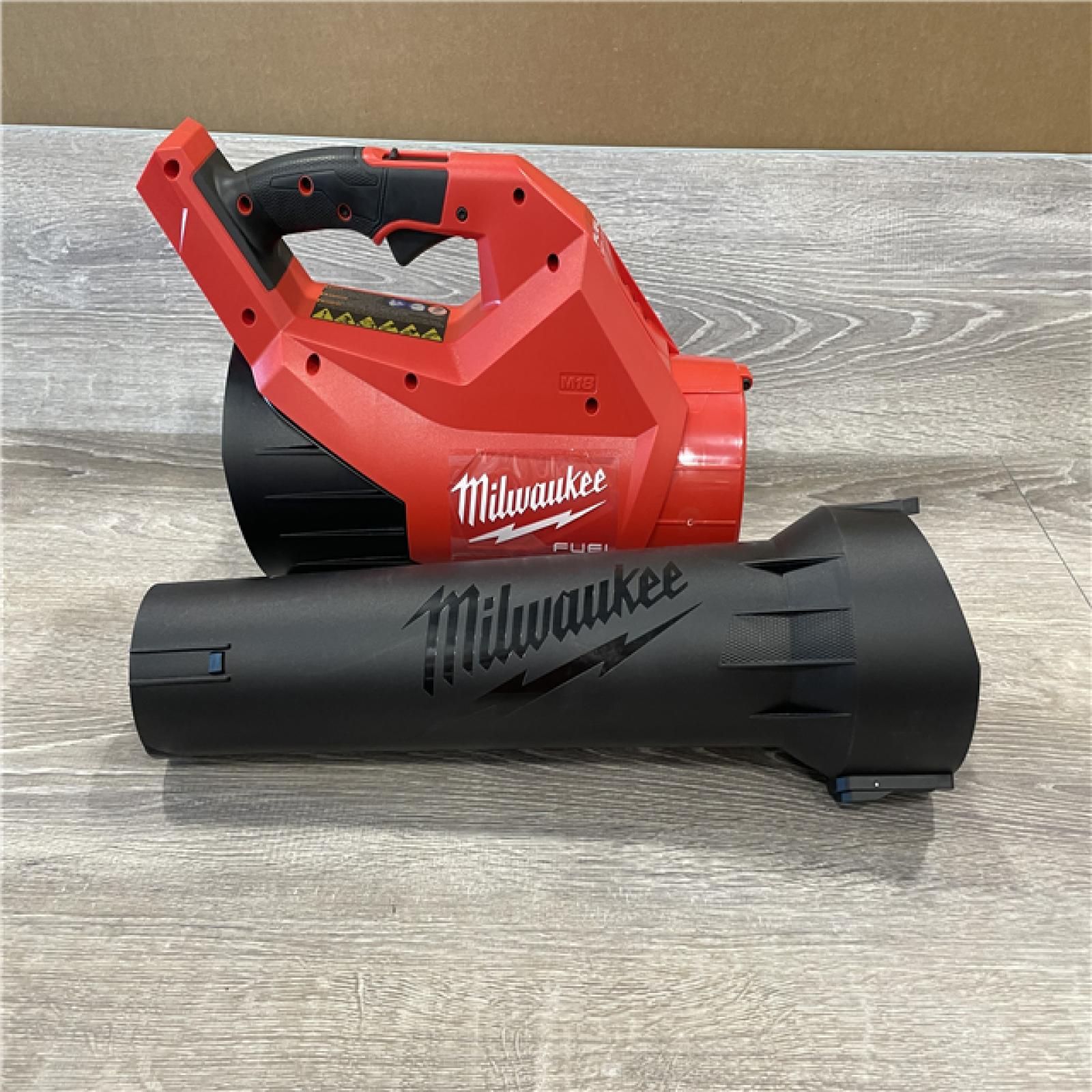 AS-IS Milwaukee FUEL 120 MPH 500 CFM 18V Lithium-Ion Brushless Cordless Handheld Blower (Tool-Only)