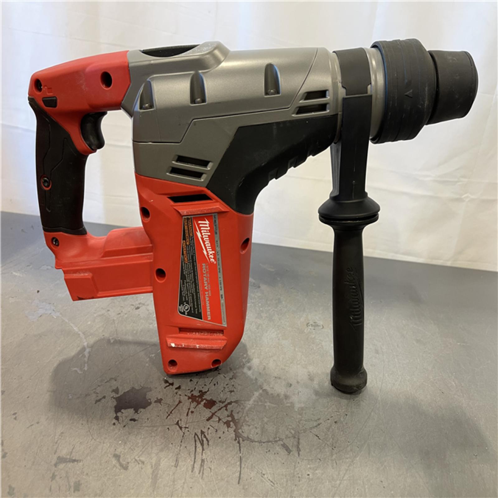 AS-IS - Milwaukee FUEL 18V Lithium-Ion Brushless Cordless 1-9/16 in. SDS-Max Rotary Hammer