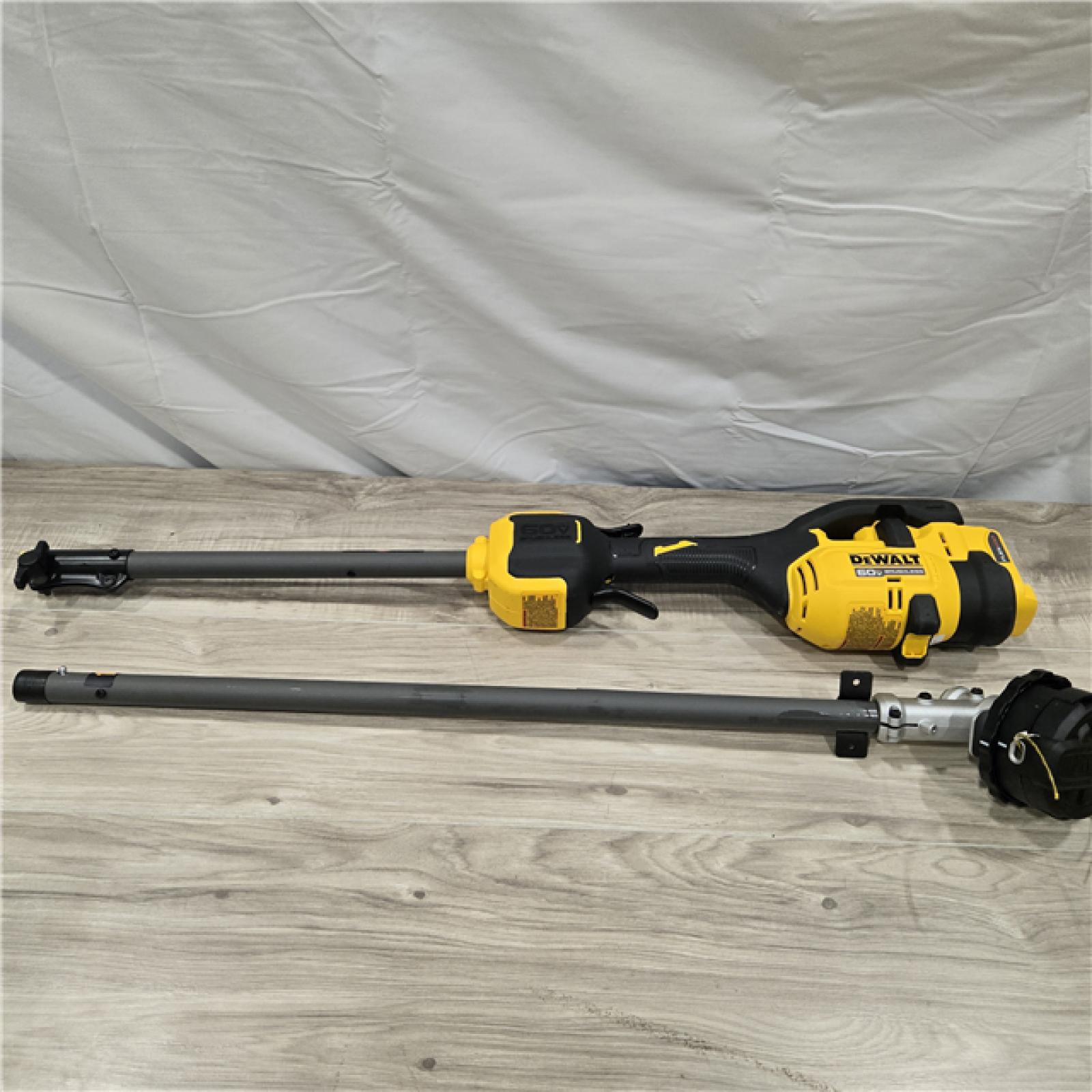 DEWALT FLEXVOLT 60V MAX 17 in. Cordless Trimmer Kit