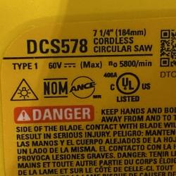 AS-IS DEWALT FLEXVOLT 60V MAX Cordless Brushless 7-1/4 in. Sidewinder Style Circular Saw Kit