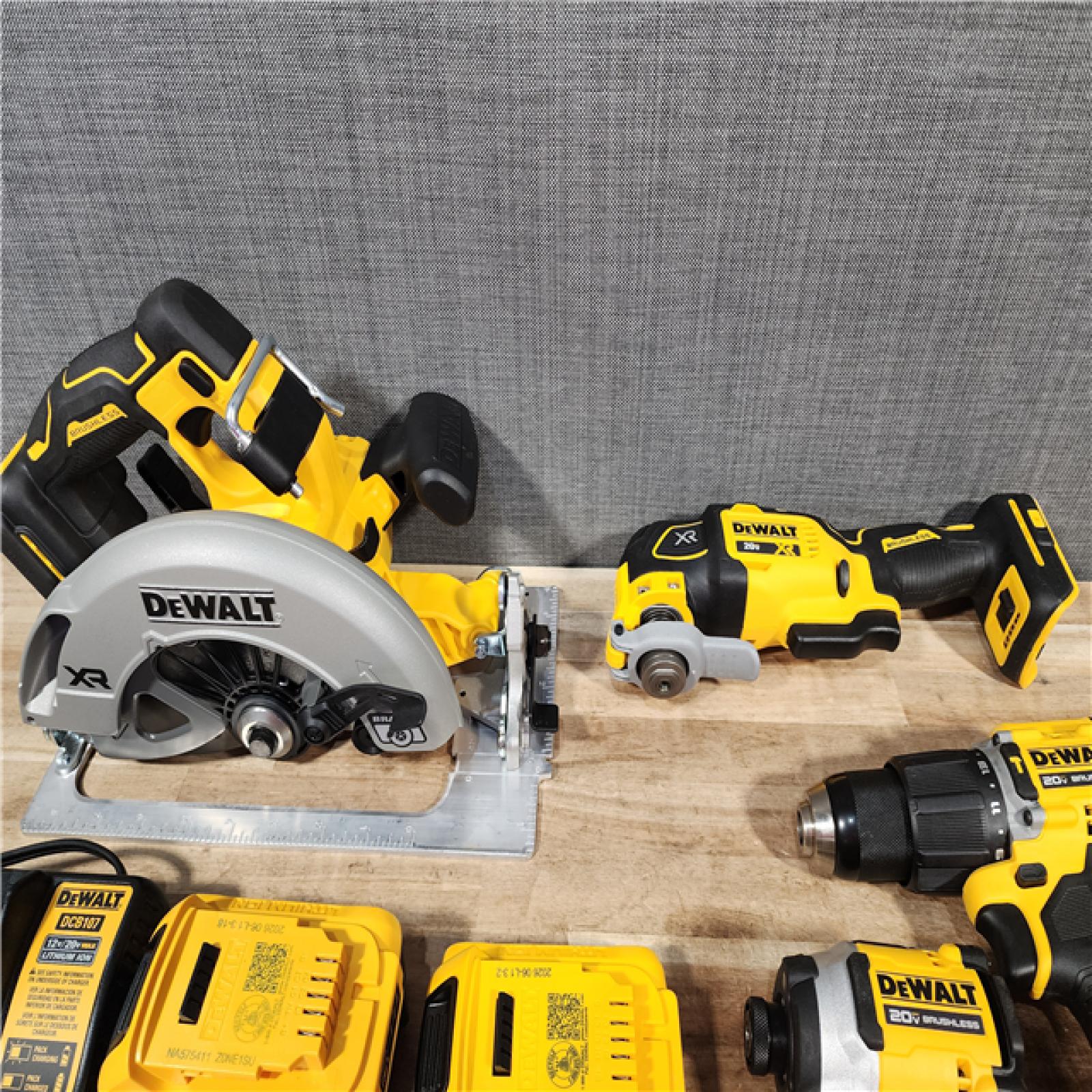HOUSTON LOCATION - AS - IS DEWALT 20V MAX Lithium-Ion Cordless 4-Tool Combo Kit
