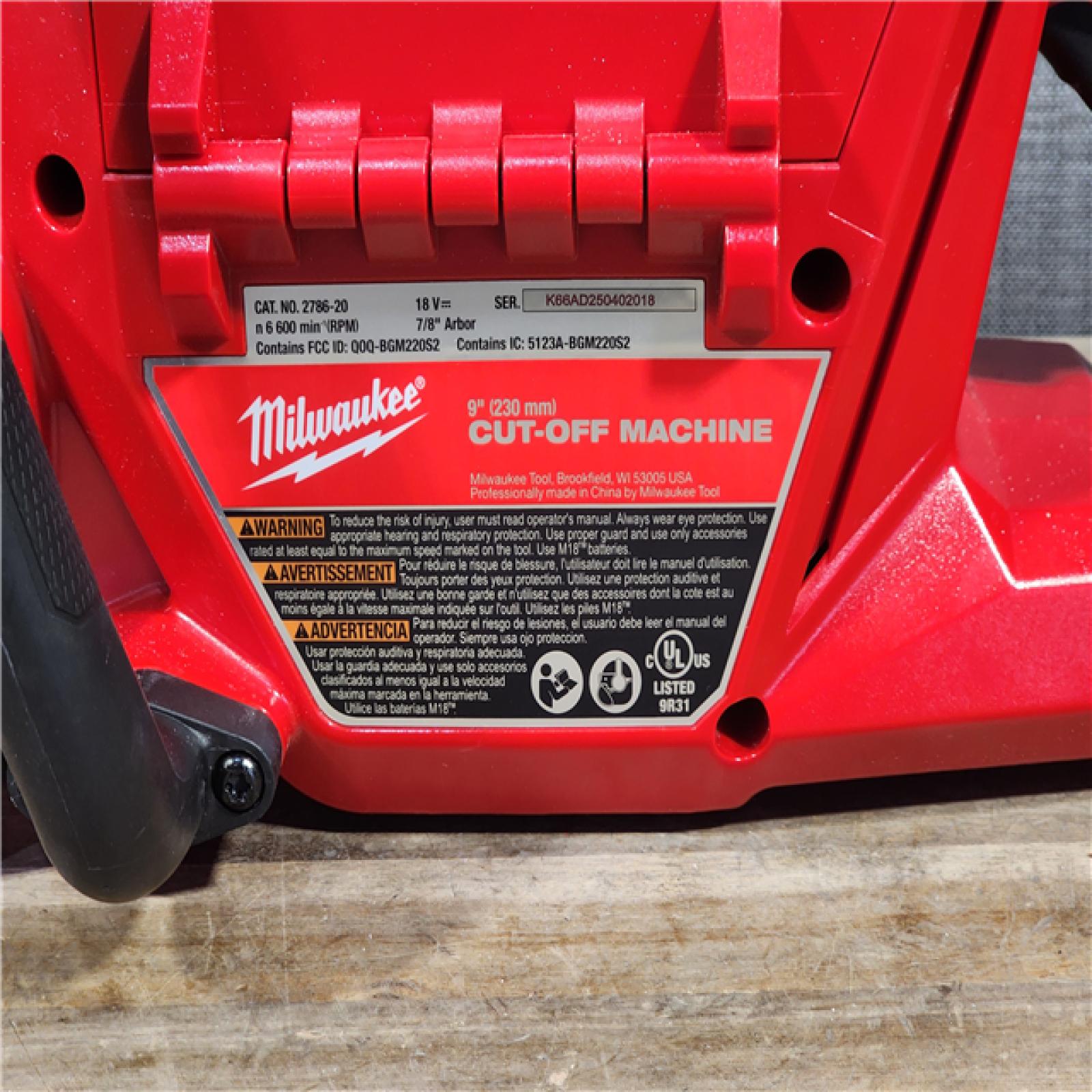 HOUSTON LOCATION - AS-IS Milwaukee M18 FUEL 9 Cut-Off Saw with ONE-KEY (TOOL ONLY)