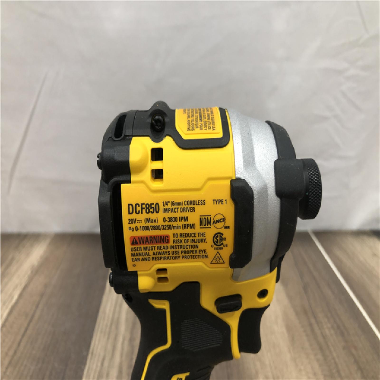 AS-IS DEWALT ATOMIC 20V MAX Cordless Brushless Compact 1/4 in. Impact Driver (Tool Only)