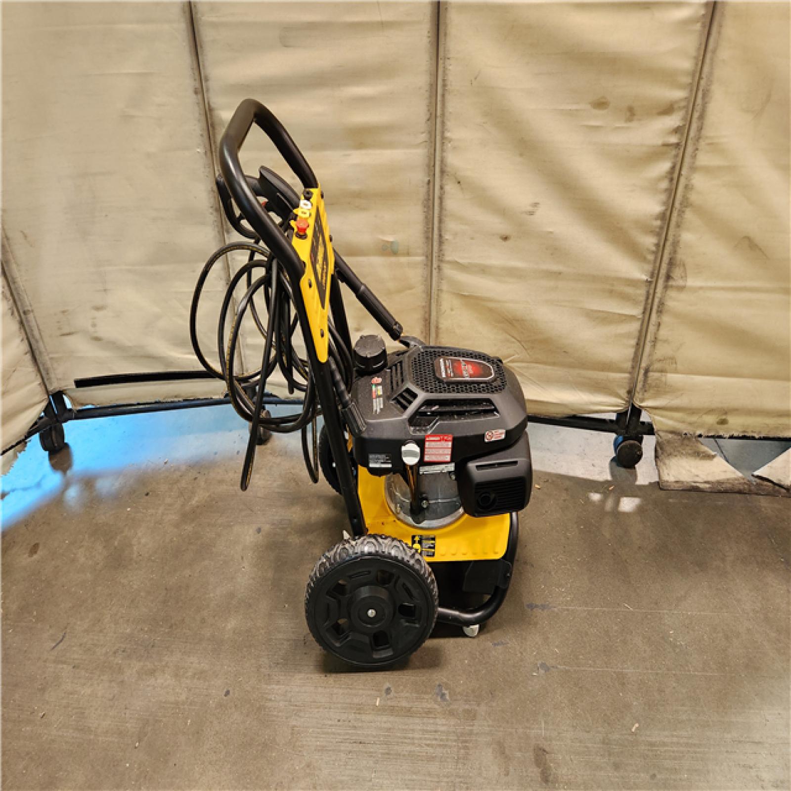 California AS-IS Dewalt 3100 PSI Pressure Washer W/ Honda Easy start GCV 170 Motor