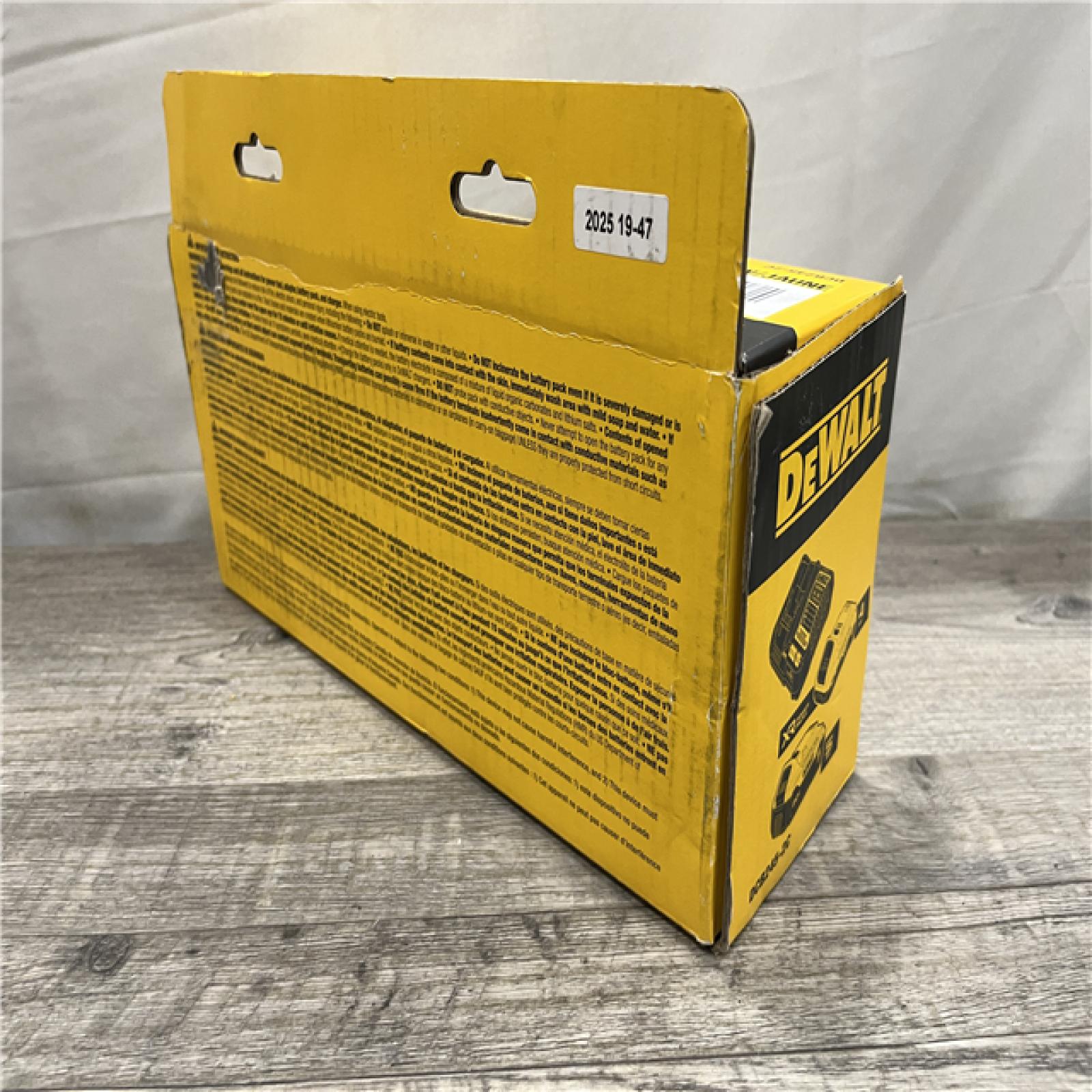 NEW - DEWALT 20V MAX Lithium-Ion Starter Kit with 4.0 Ah and 5.0 Ah Batteries and Charger