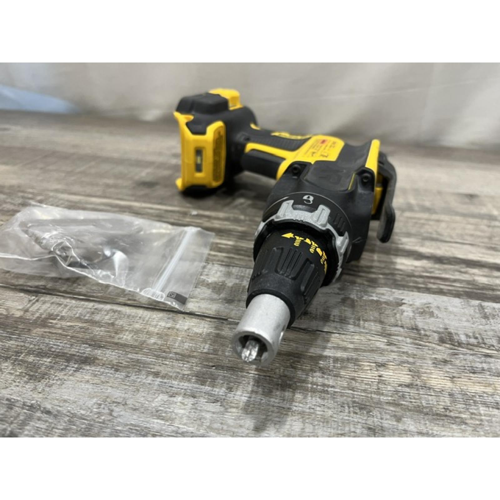 AS-IS DEWALT XR 20V MAX Lithium-Ion Cordless Brushless Screw Gun (Tool Only)