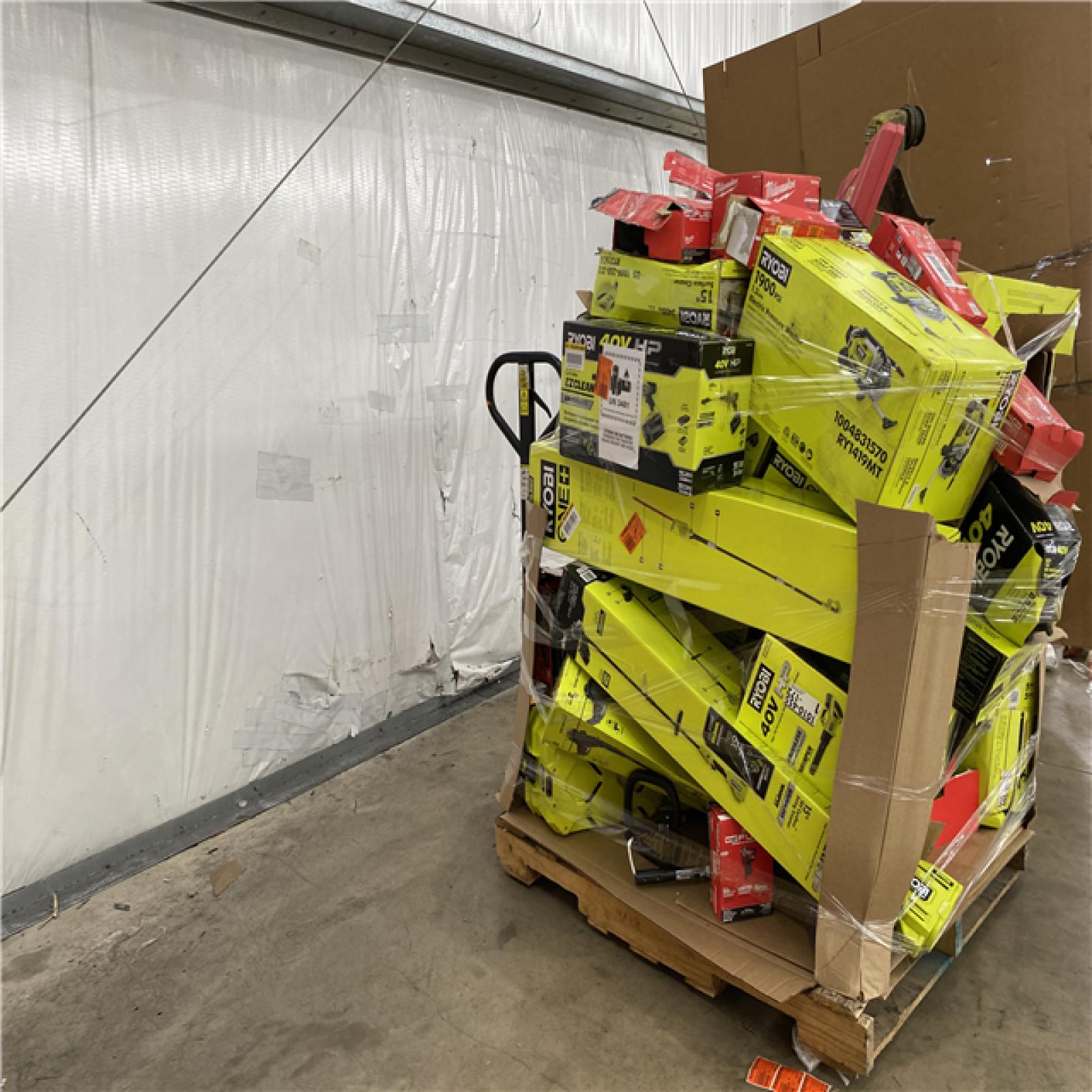 Houston Location AS IS - Tool Pallet
