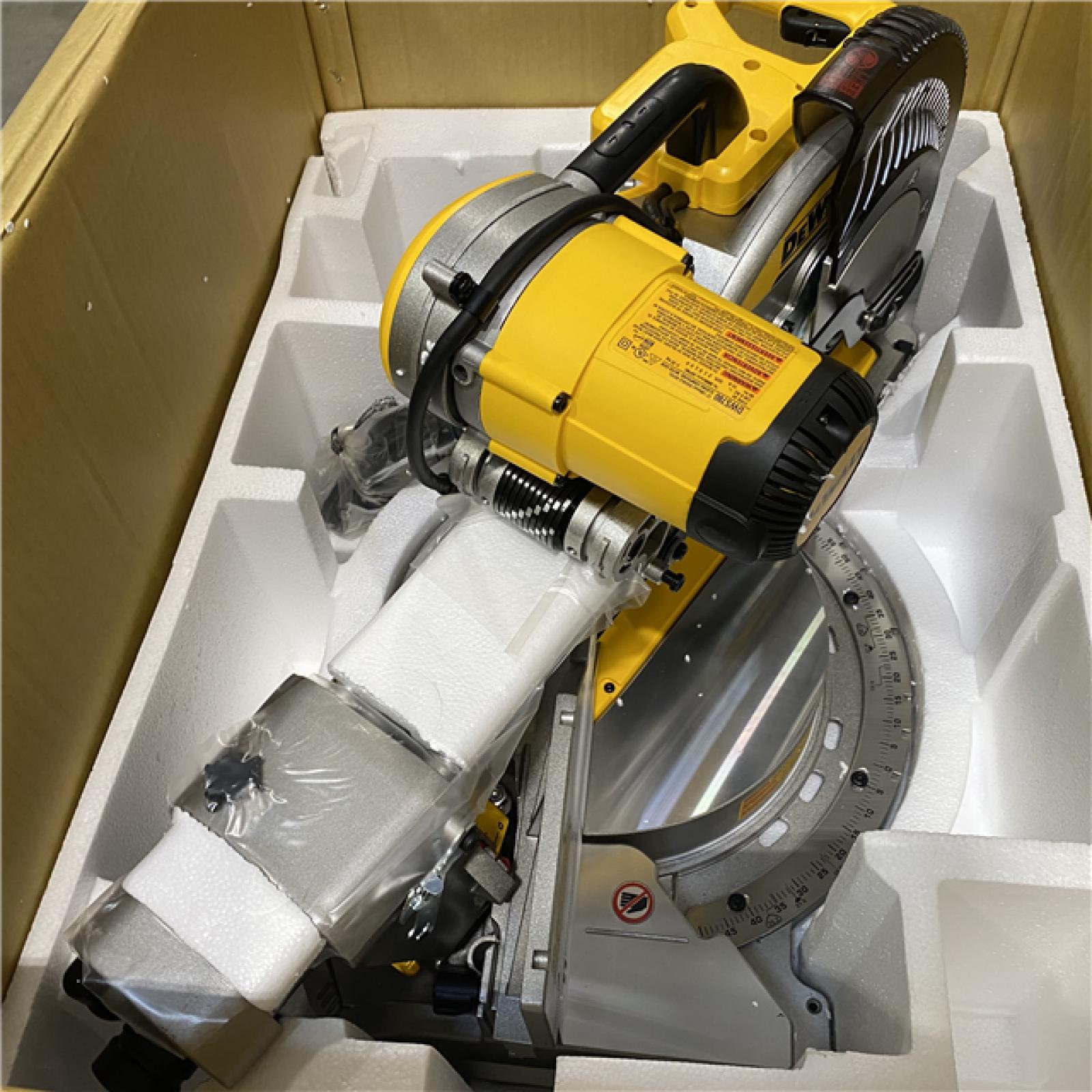 Dallas Location - As-Is 	DEWALT 15 Amp Corded 12 in. Double Bevel Sliding Compound Miter Saw(Like New Condition)