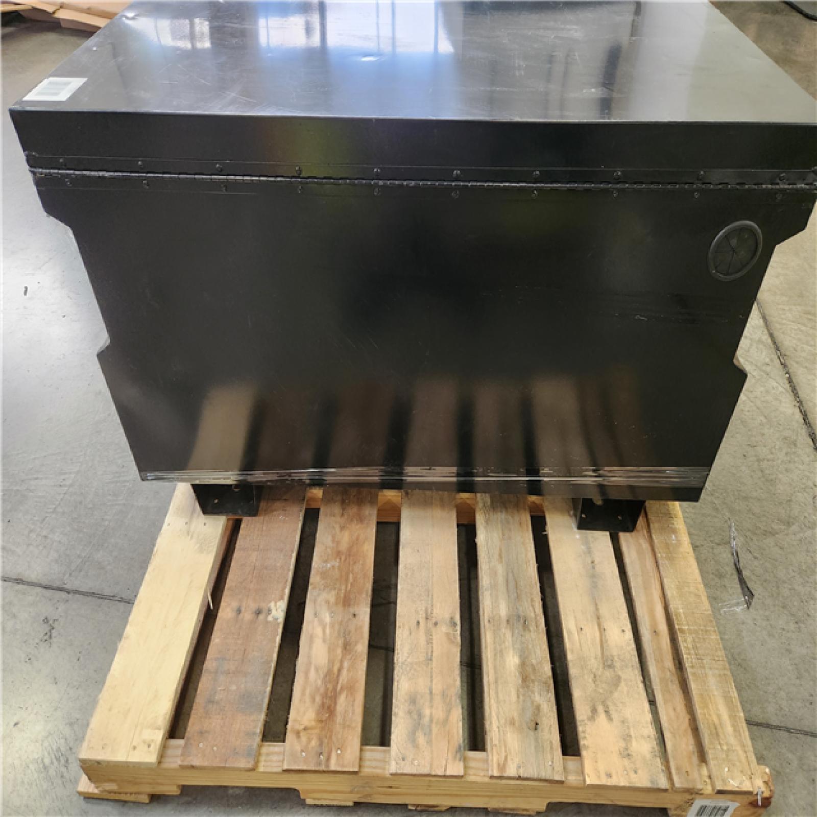 Phoenix LIKE NEW Husky Tool Storage 48 in. W Black Steel Job Site Toolbox