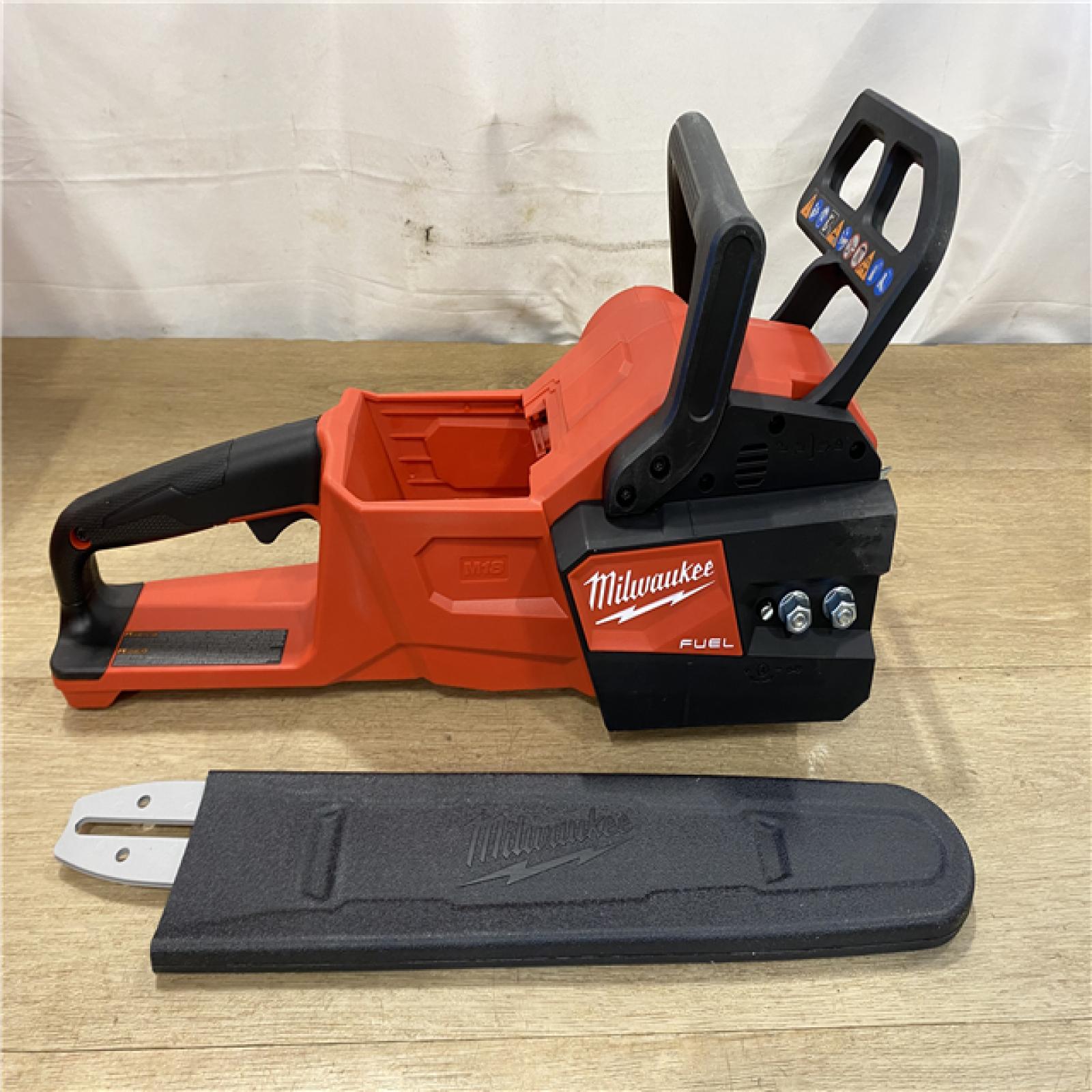 AS-IS Milwaukee FUEL 16 in. 18V Lithium-Ion Brushless Battery Chainsaw (Tool-Only)