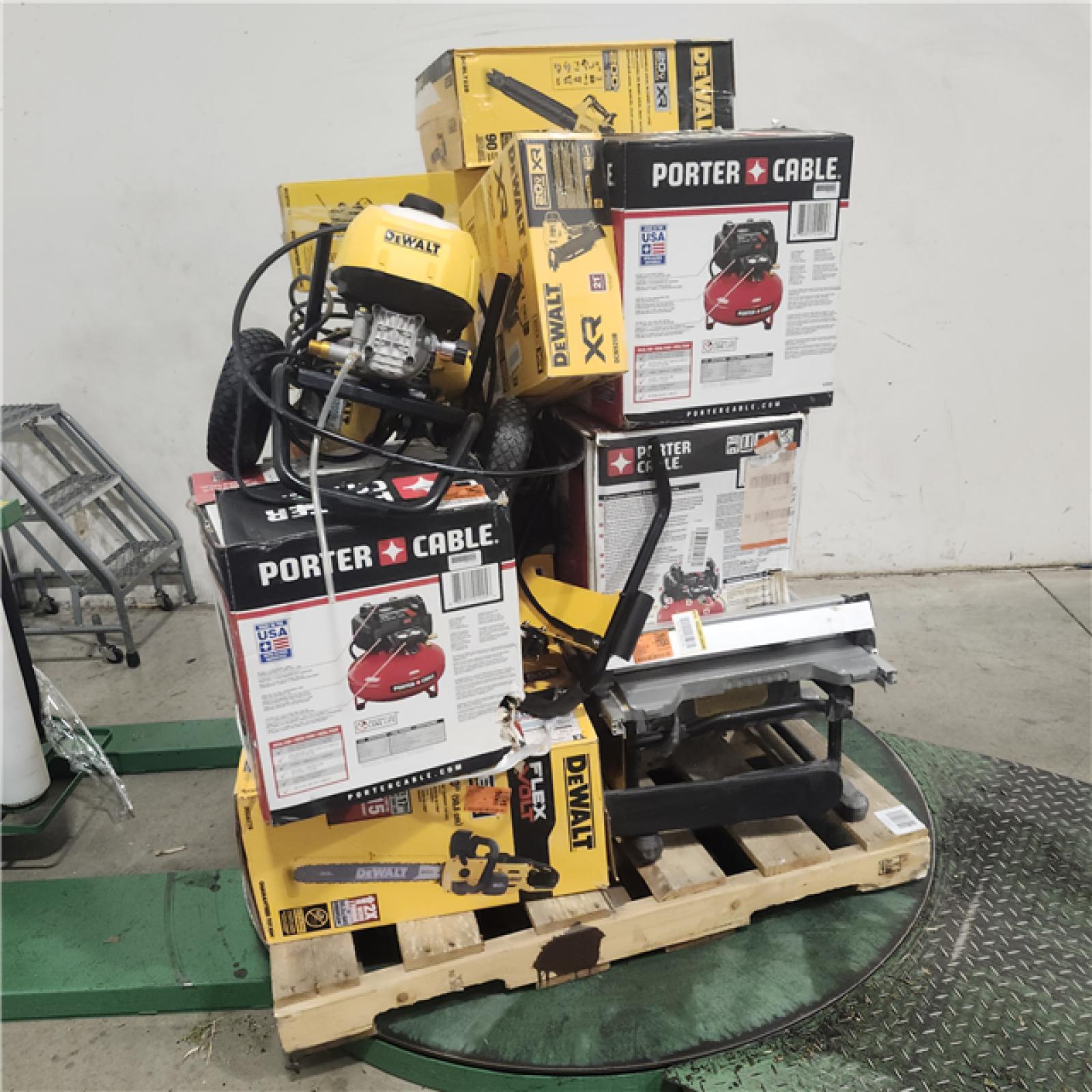 Dallas Location - As-Is Tool Pallet