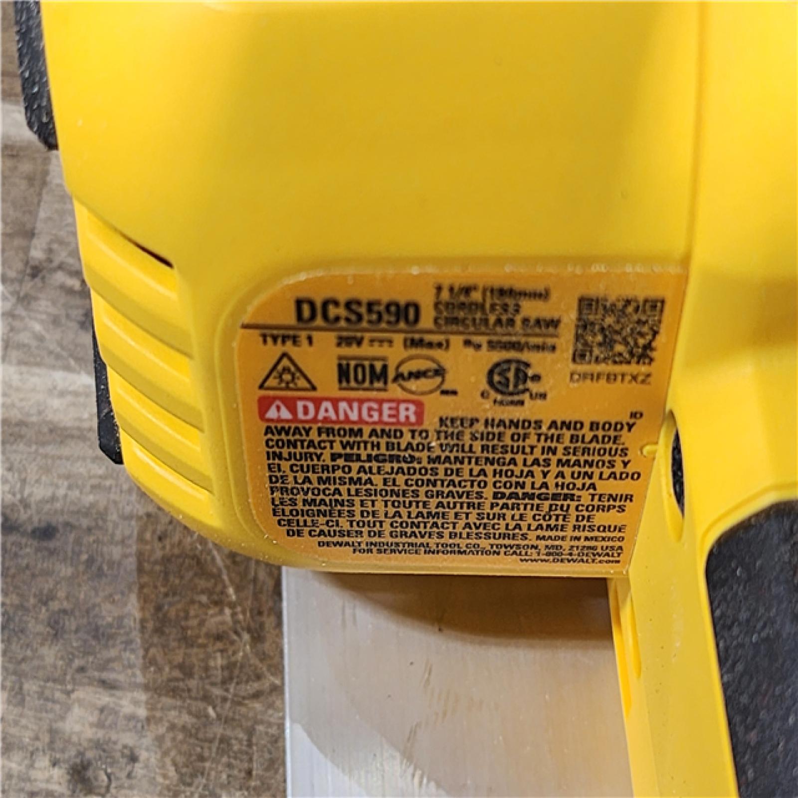 HOUSTON LOCATION - AS-IS DEWALT 20-Volt MAX 7-1/4 in. Cordless Circular Saw (Tool Only)