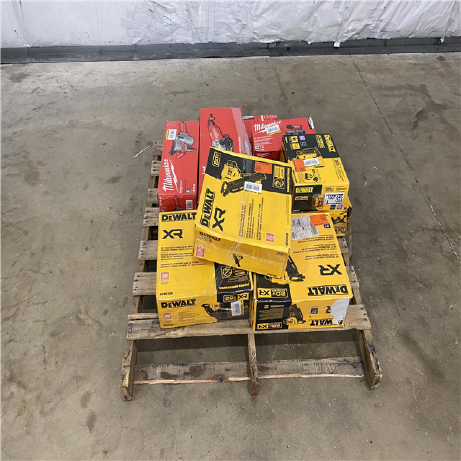 Houston Location - AS-IS Tool Pallet