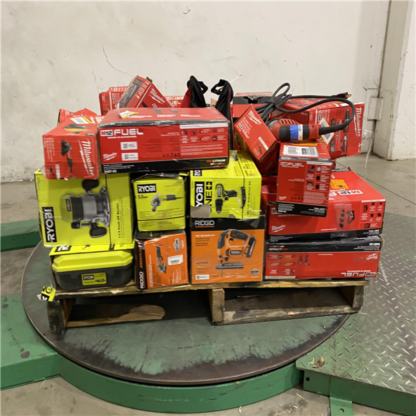 Dallas Location - As-Is Tool Pallet