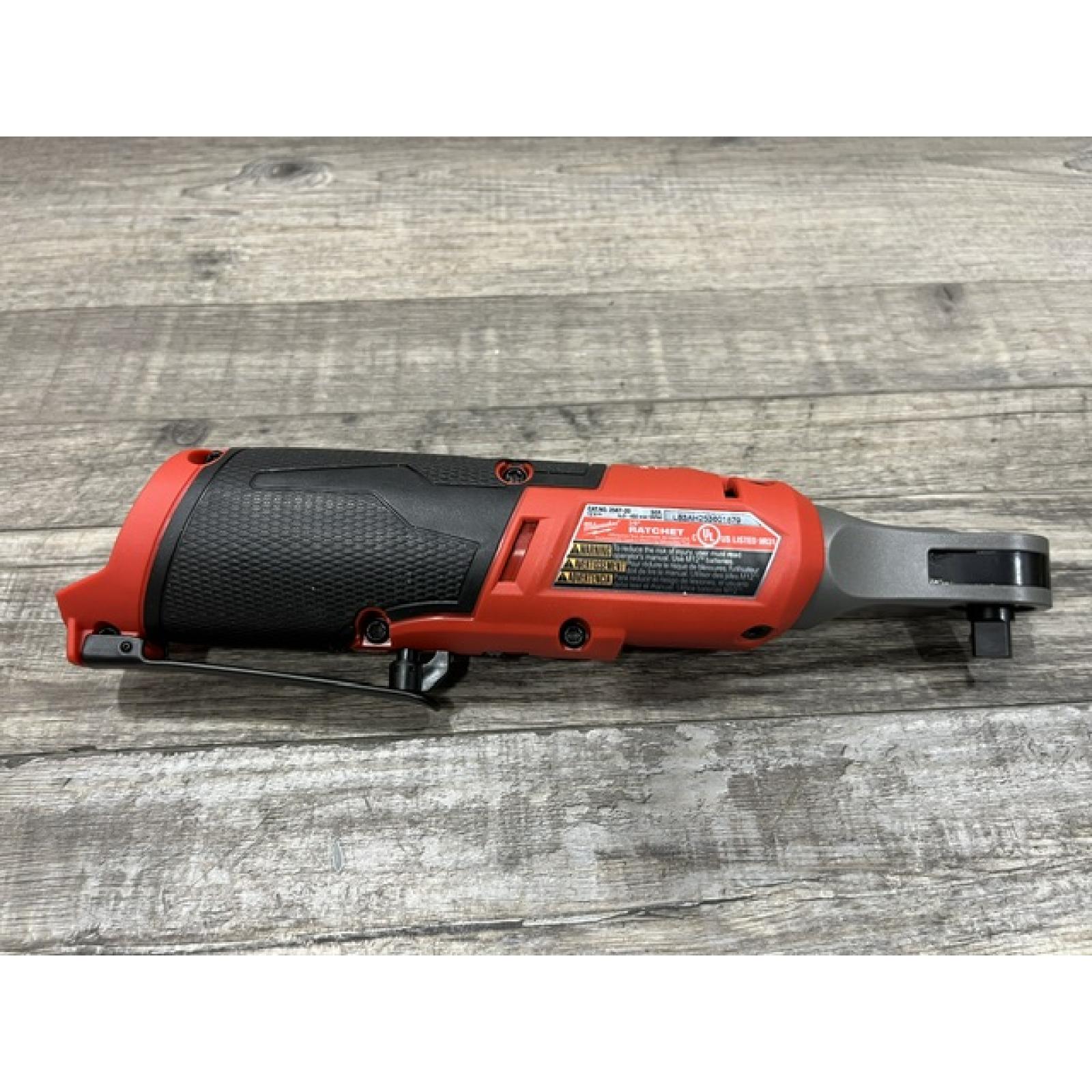 AS-IS Milwaukee FUEL 12V Lithium-Ion Brushless Cordless High Speed 3/8 in. Ratchet Kit