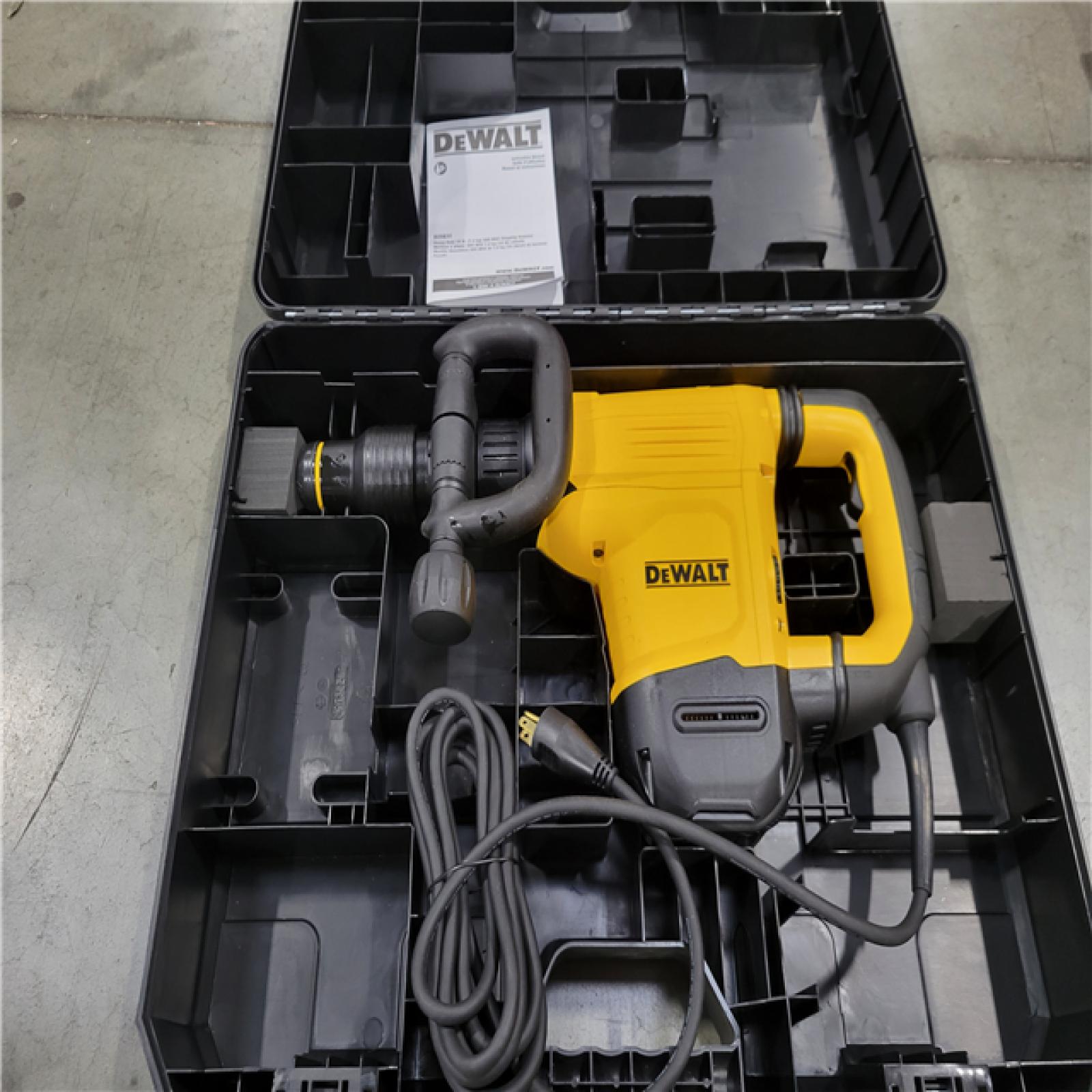 CALIFORNIA APPEARS NEW DEWALT SDS MAX CHIPPING HAMMER