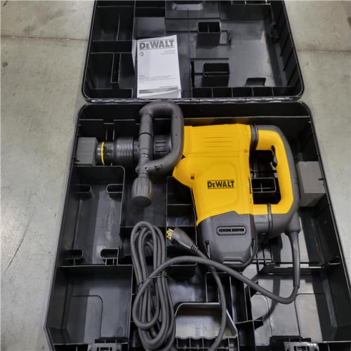 CALIFORNIA APPEARS NEW DEWALT SDS MAX CHIPPING HAMMER