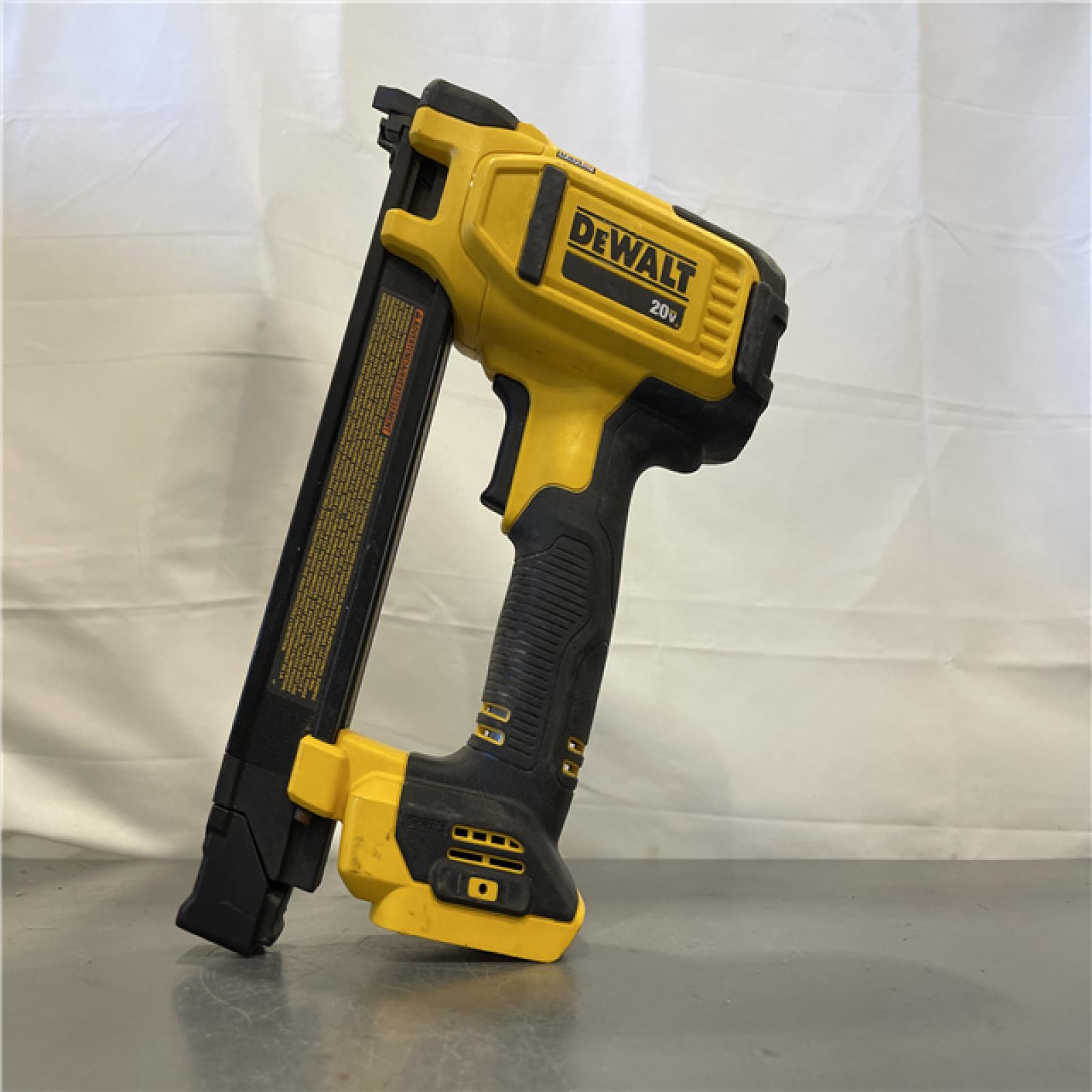 AS-IS - DEWALT  20V MAX Lithium-Ion Cordless Cable Stapler (Tool Only)