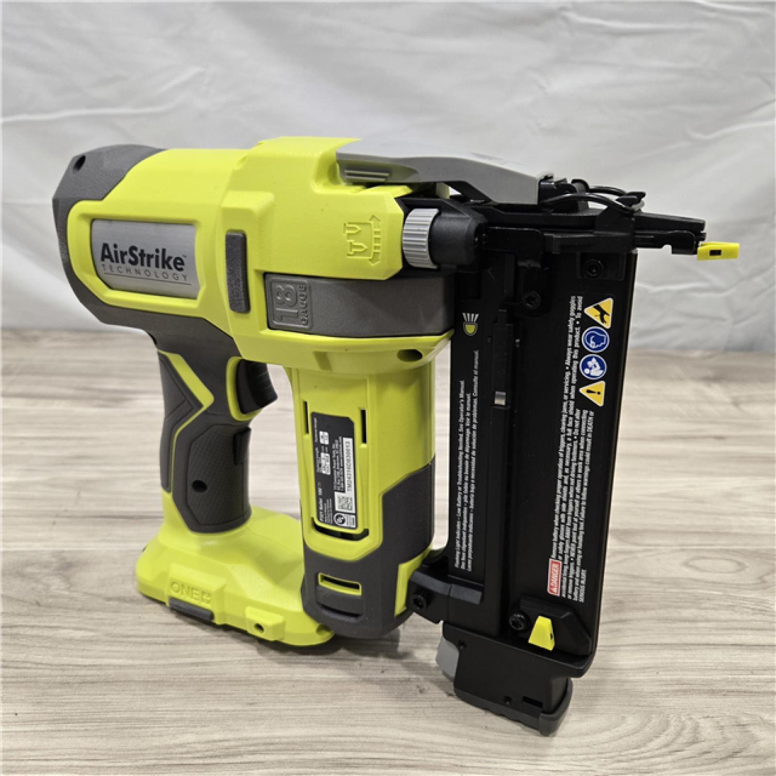 LIKE NEW! - RYOBI ONE+ 18V 18-Gauge Cordless Brad Nailer (Tool Only)