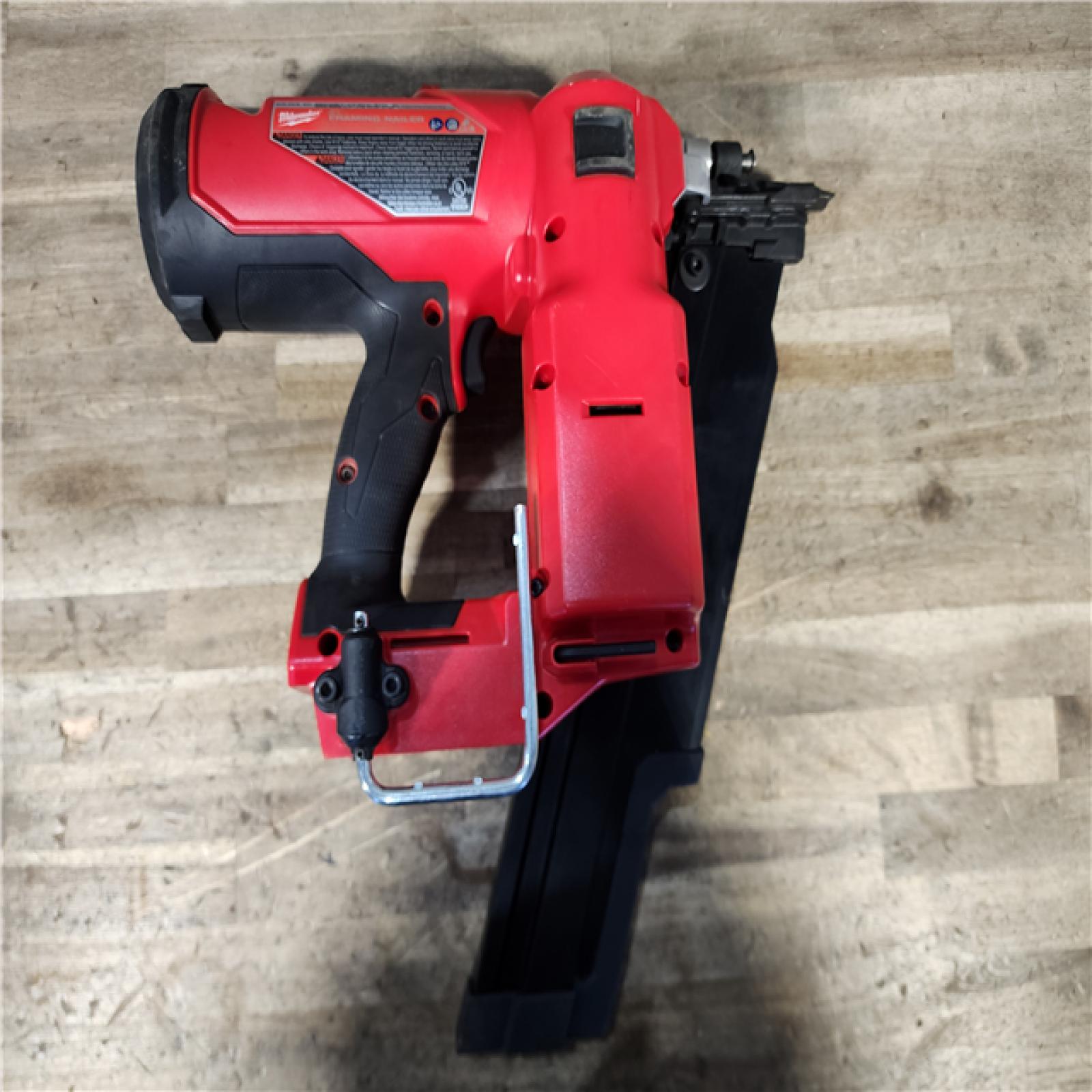 HOUSTON LOCATION - AS-IS Milwaukee 2744-20 M18 FUEL 3-1/2 in. 18V 21-Degree Lithium-Ion Brushless Cordless Framing Nailer (Tool-Only)