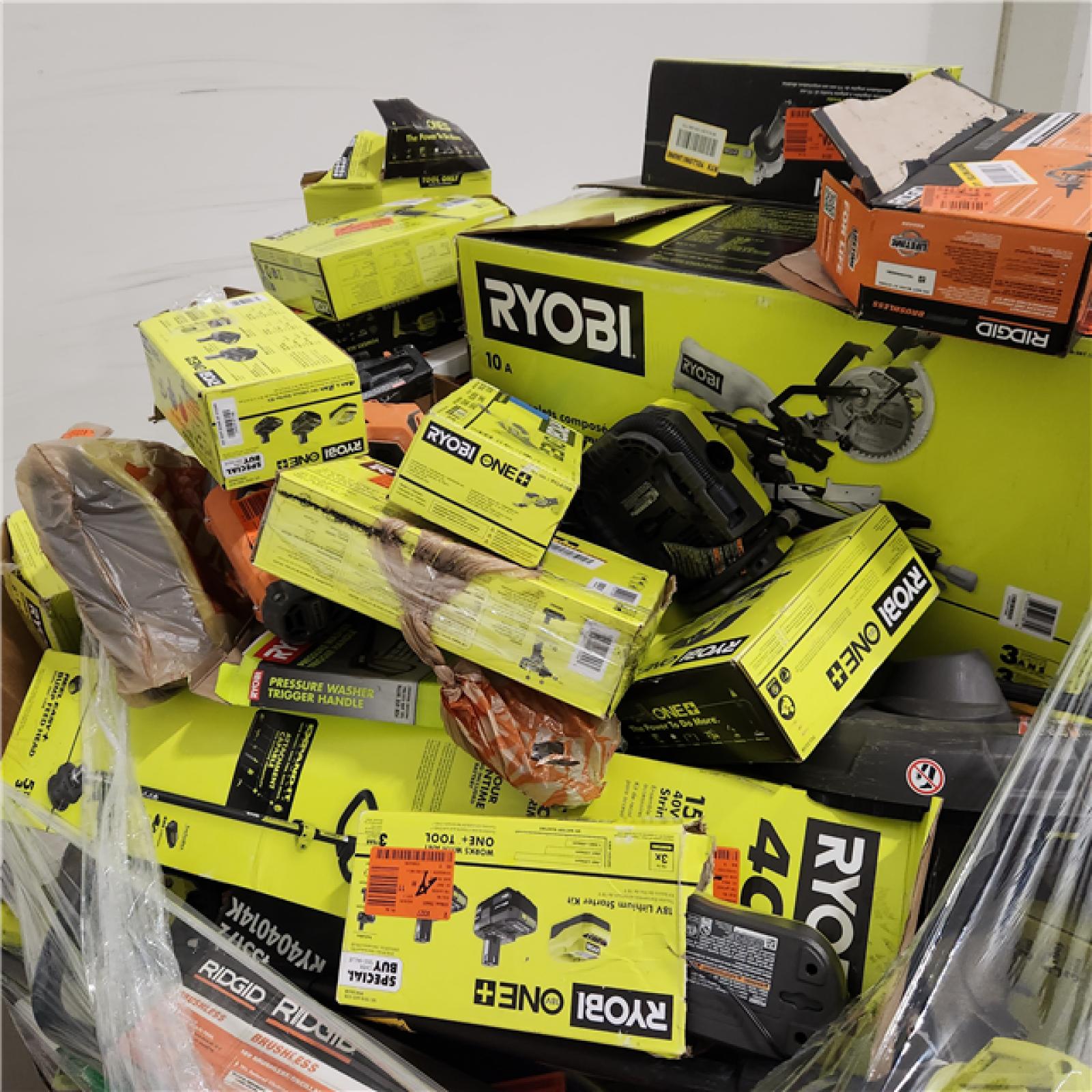 Dallas Location - As-Is Tool Pallet