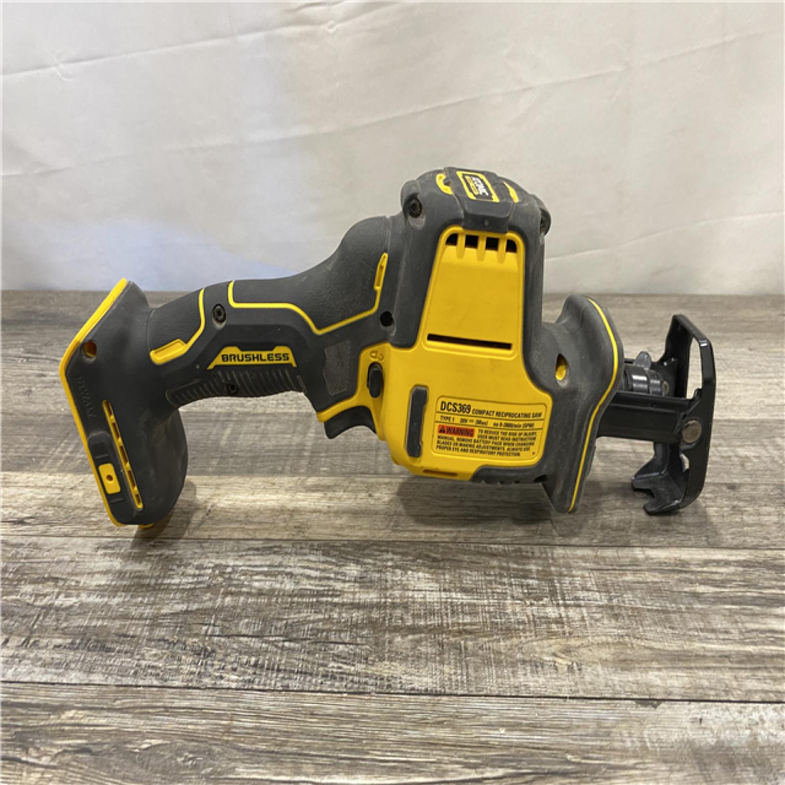 AS-IS DEWALT ATOMIC 20V MAX Cordless Brushless Compact Reciprocating Saw (Tool Only)