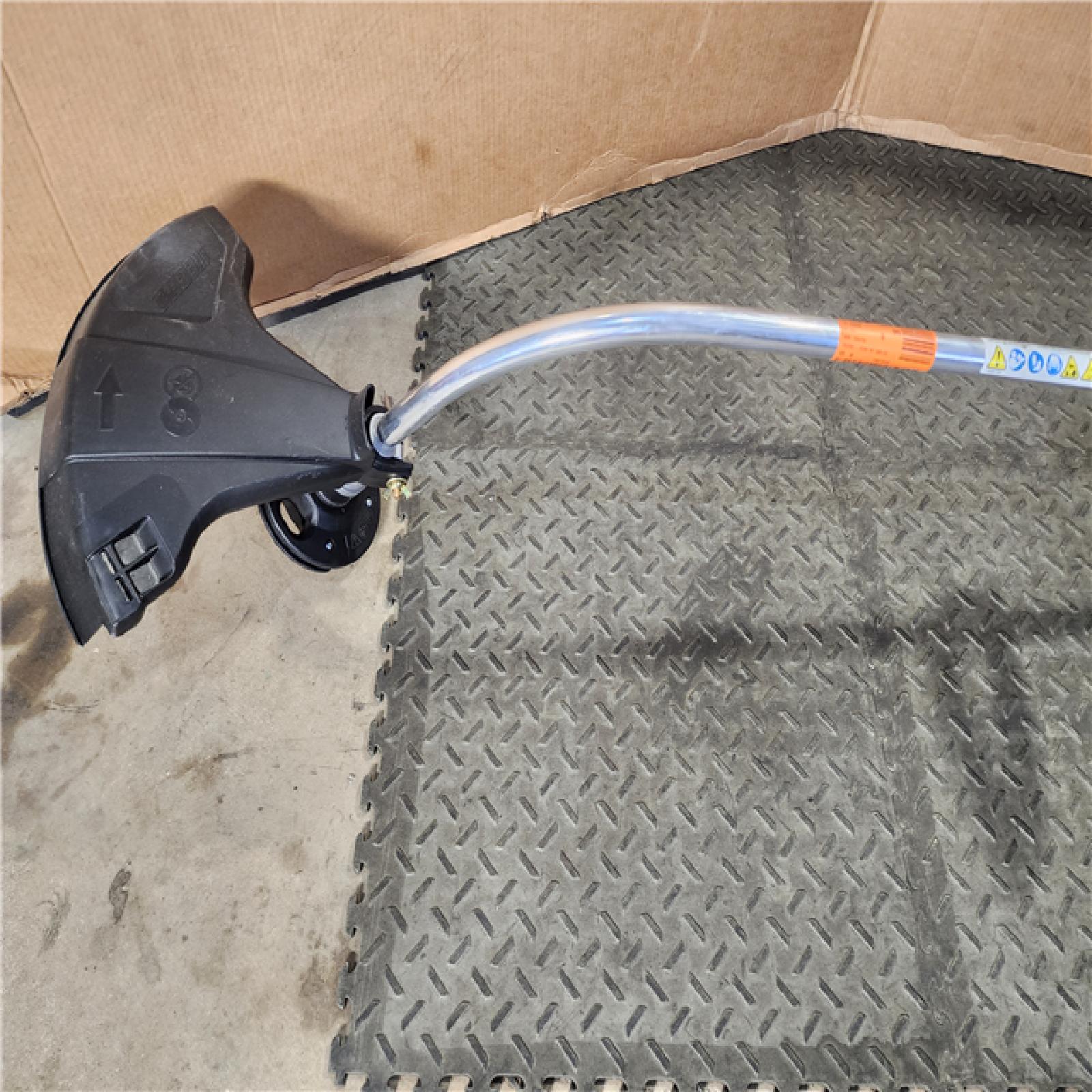 HOUSTON LOCATION - AS-IS Echo GT-225 21.2cc 2 Stroke Lightweight Durable Gas Curved Shaft String Trimmer