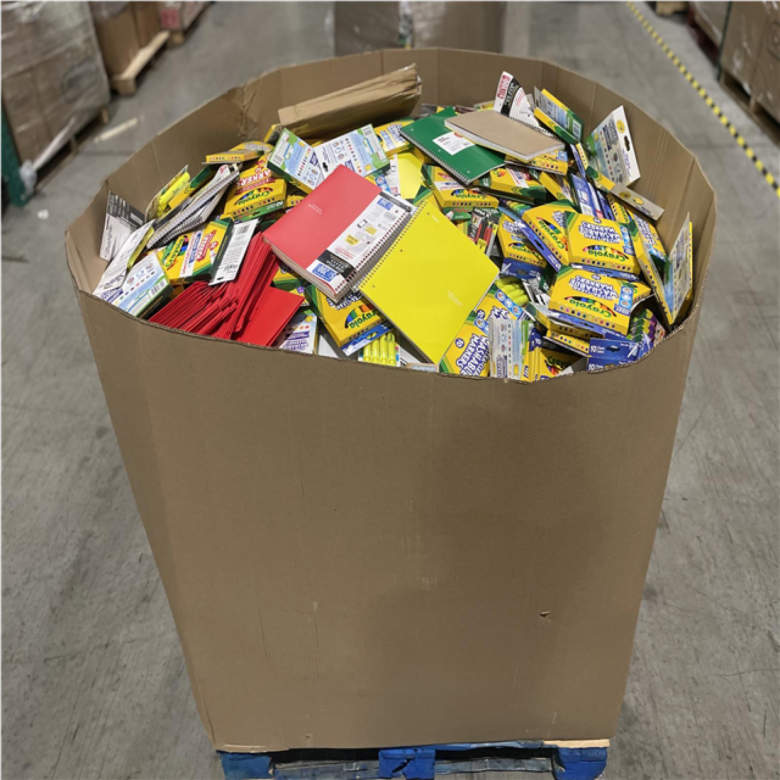 DALLAS LOCATION- AS-IS  ASSORTED SCHOOL SUPPLIES PALLET