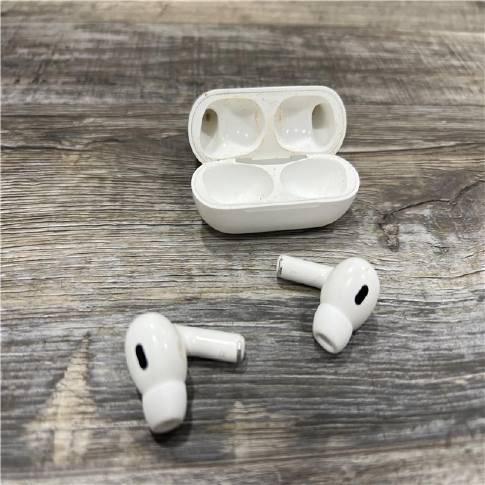 AS-IS AirPods Pro (2nd generation) with MagSafe Case