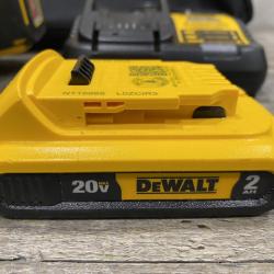AS-IS DEWALT 20V MAX XR Lithium-Ion Cordless 18-Gauge Narrow Crown Stapler Kit
