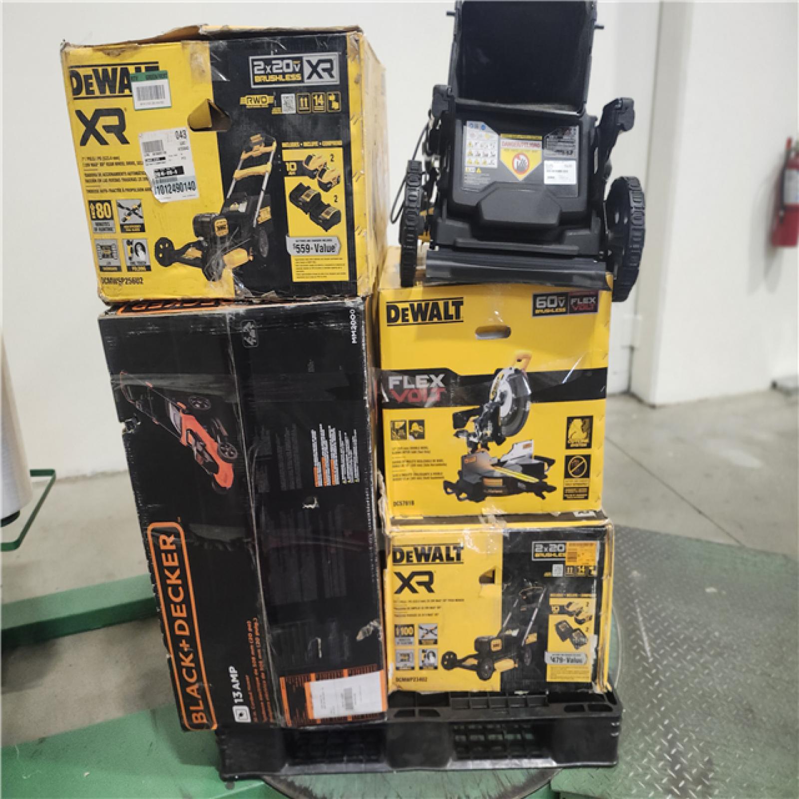 Dallas Location - As-Is DEWALT 2x20V MAX 21 in.Lawn Mower Kit with (2) 10 Ah Batteries and Chargers